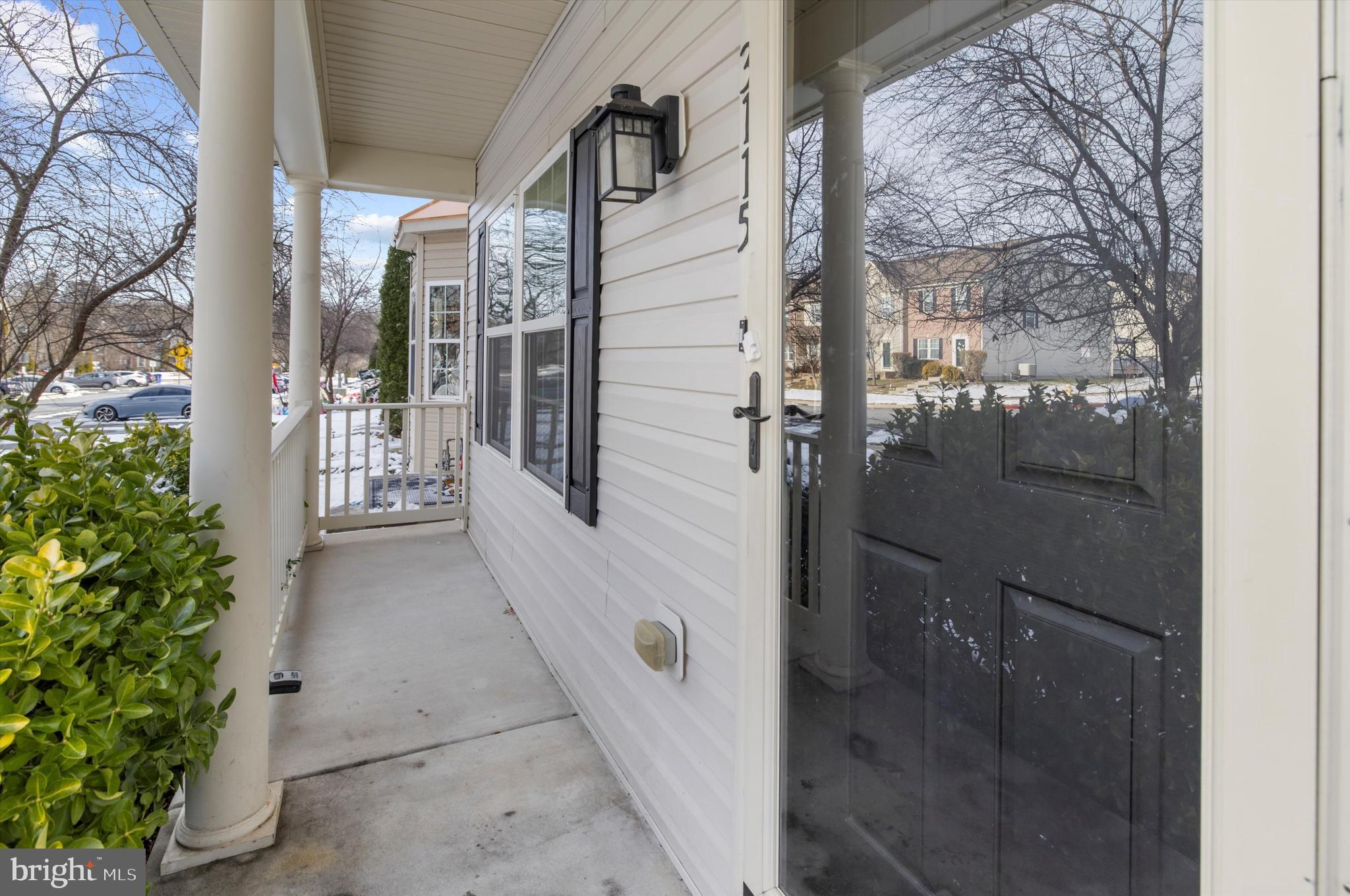 AUTUMN RUN - Residential