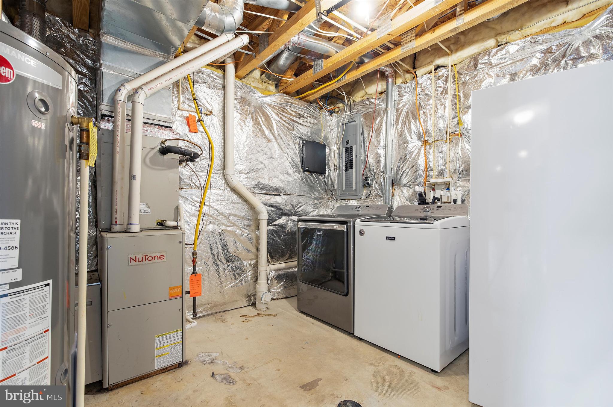 AUTUMN RUN - Residential