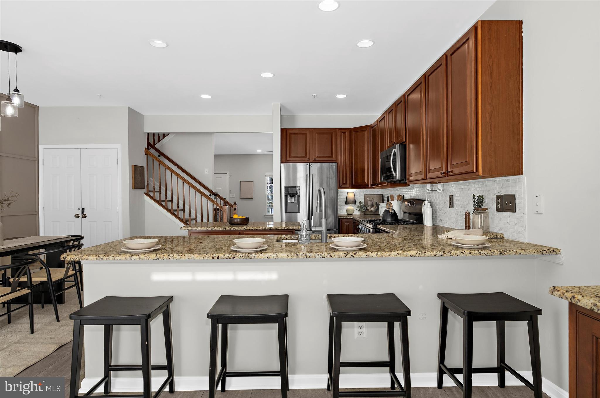 AUTUMN RUN - Residential