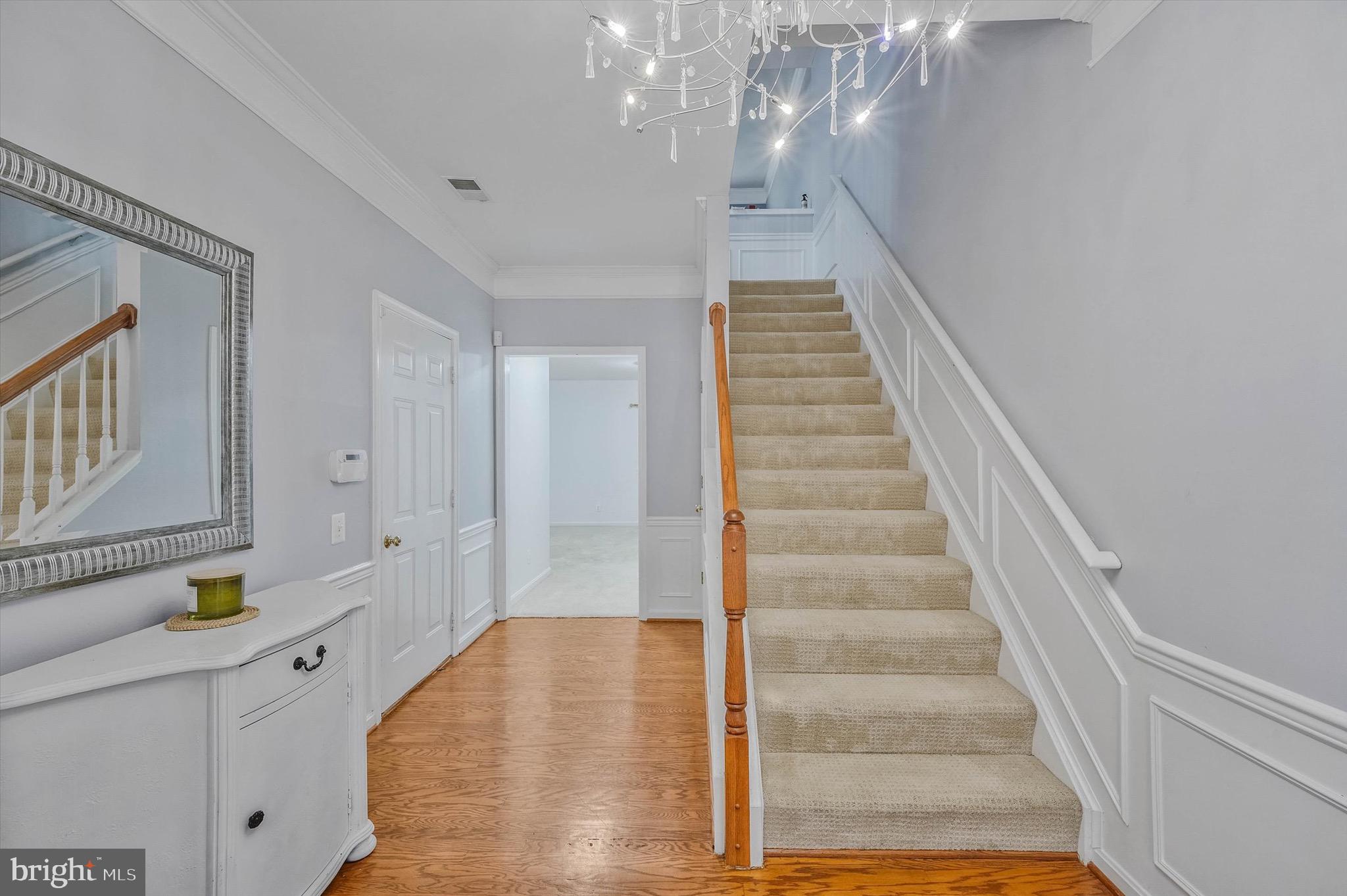 47715 SANDBANK SQUARE