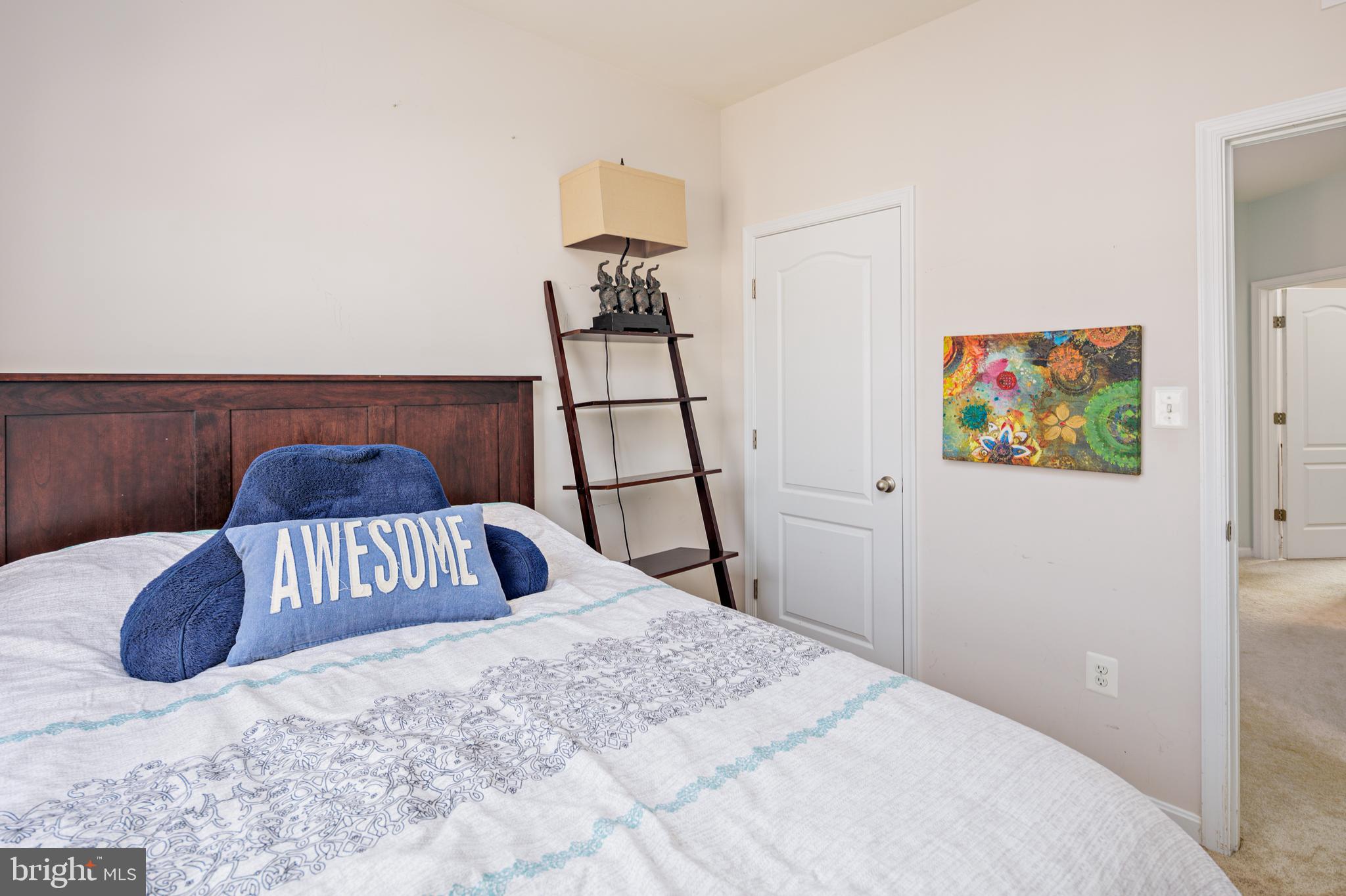 ADMIRALS LANDING - Residential