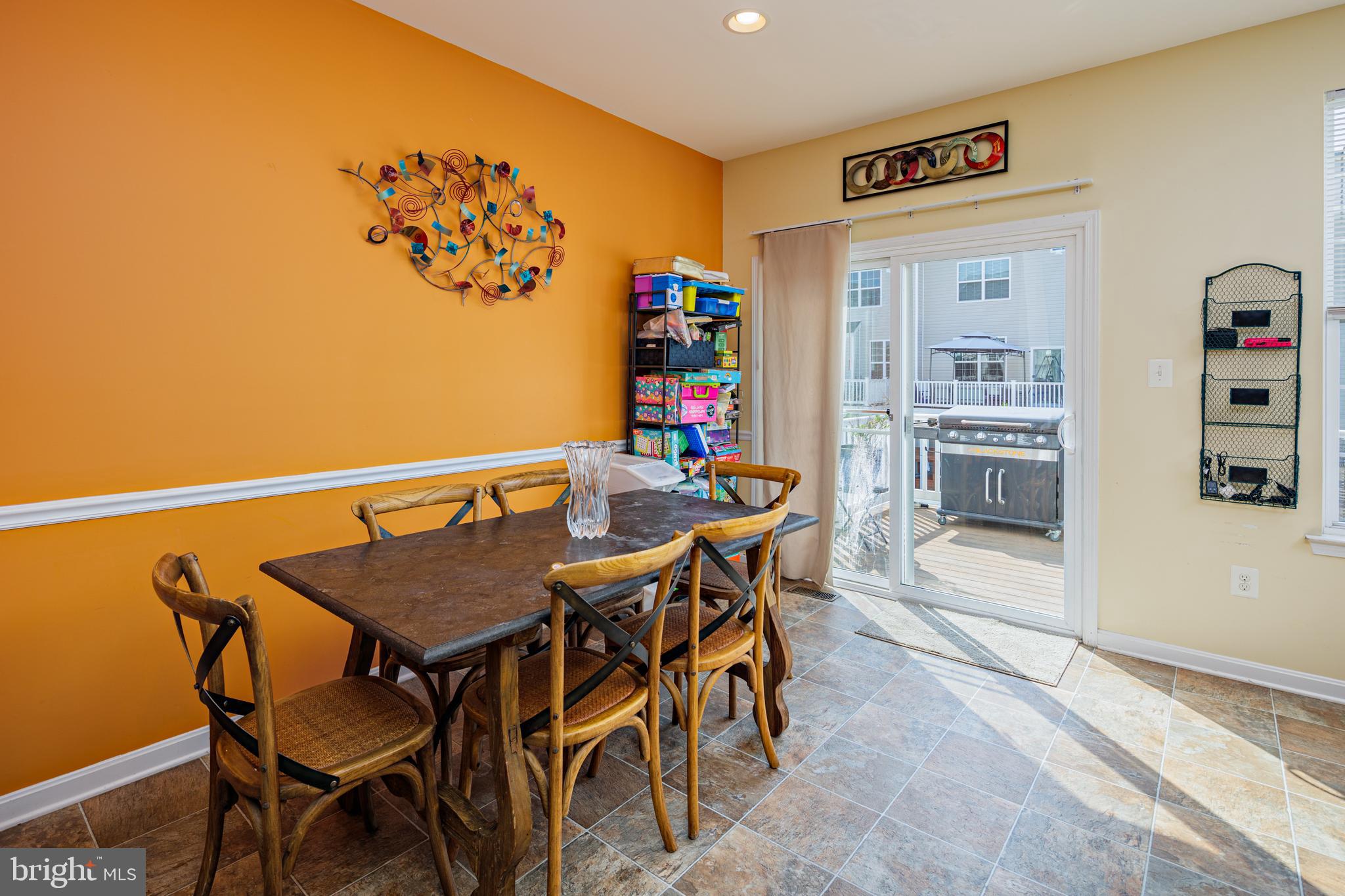 ADMIRALS LANDING - Residential