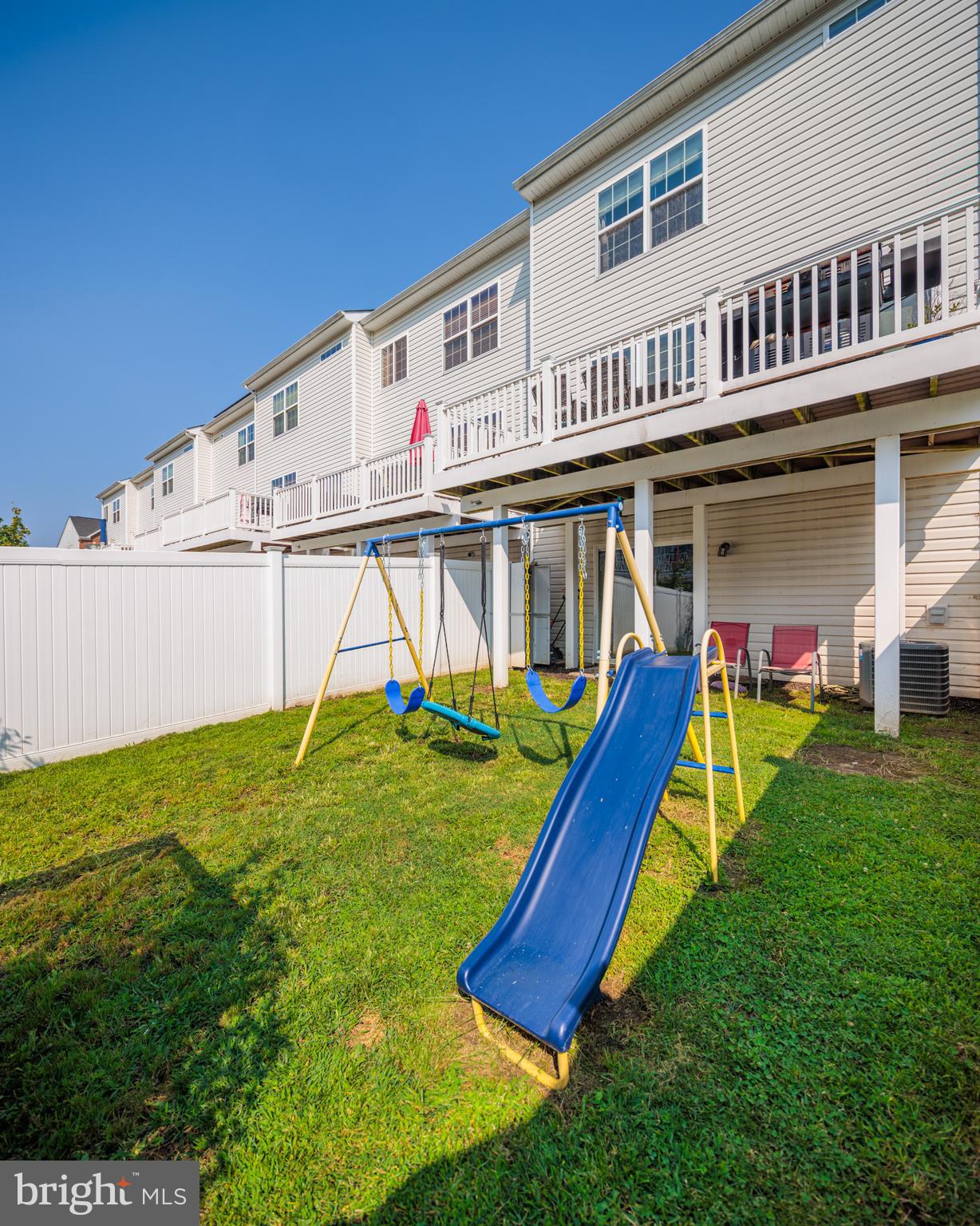 ADMIRALS LANDING - Residential