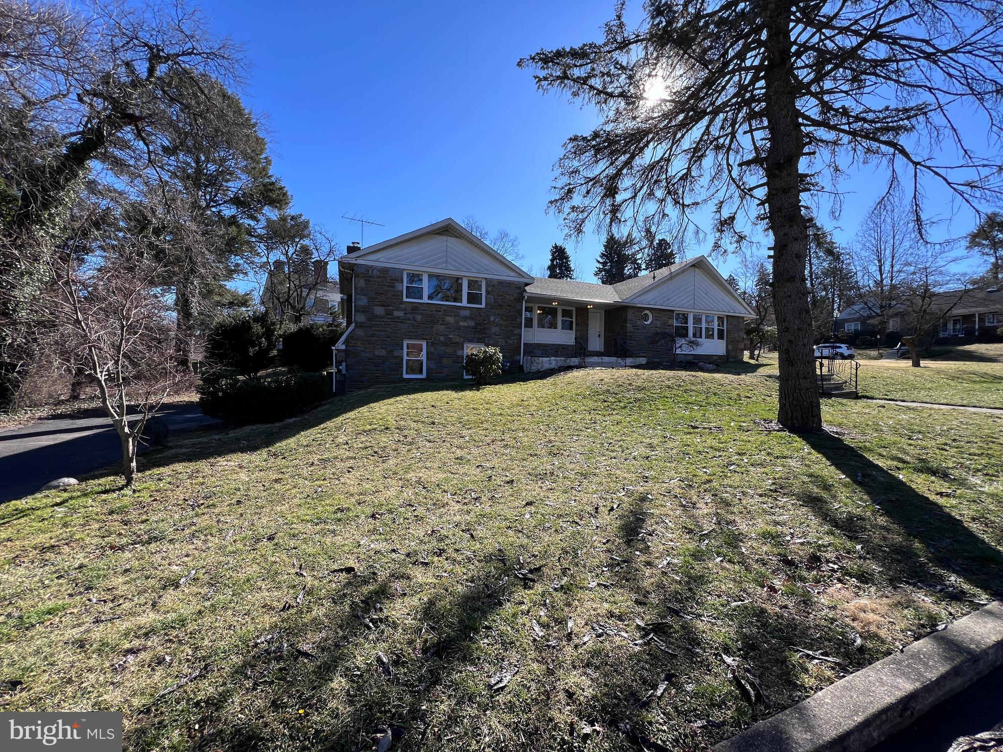 ELKINS PARK - Residential
