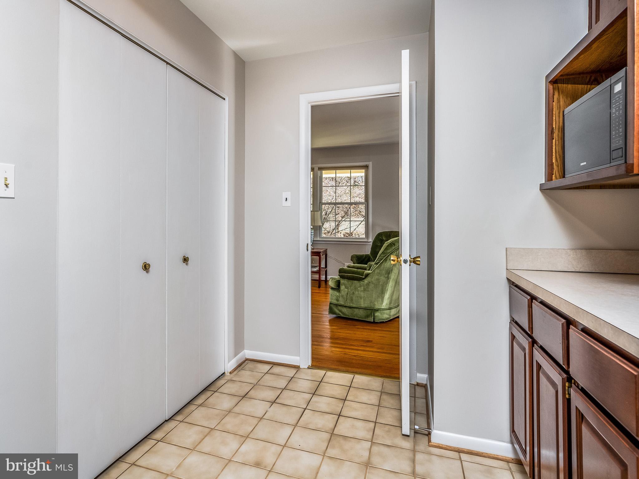 HILLBROOK FOREST - Residential