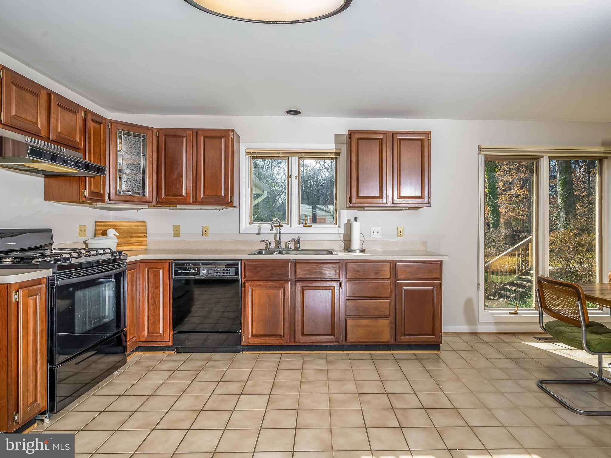 HILLBROOK FOREST - Residential