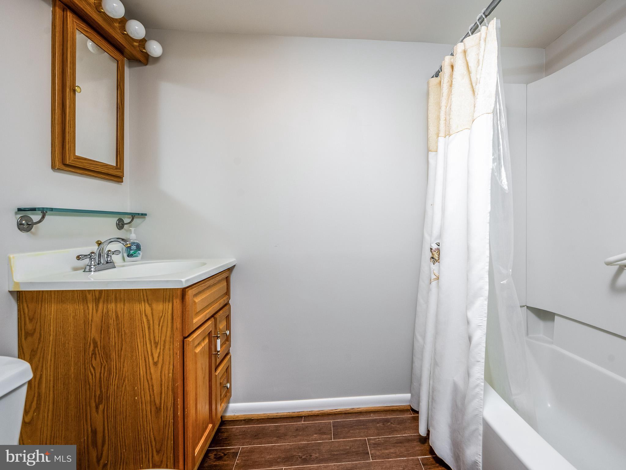 HILLBROOK FOREST - Residential