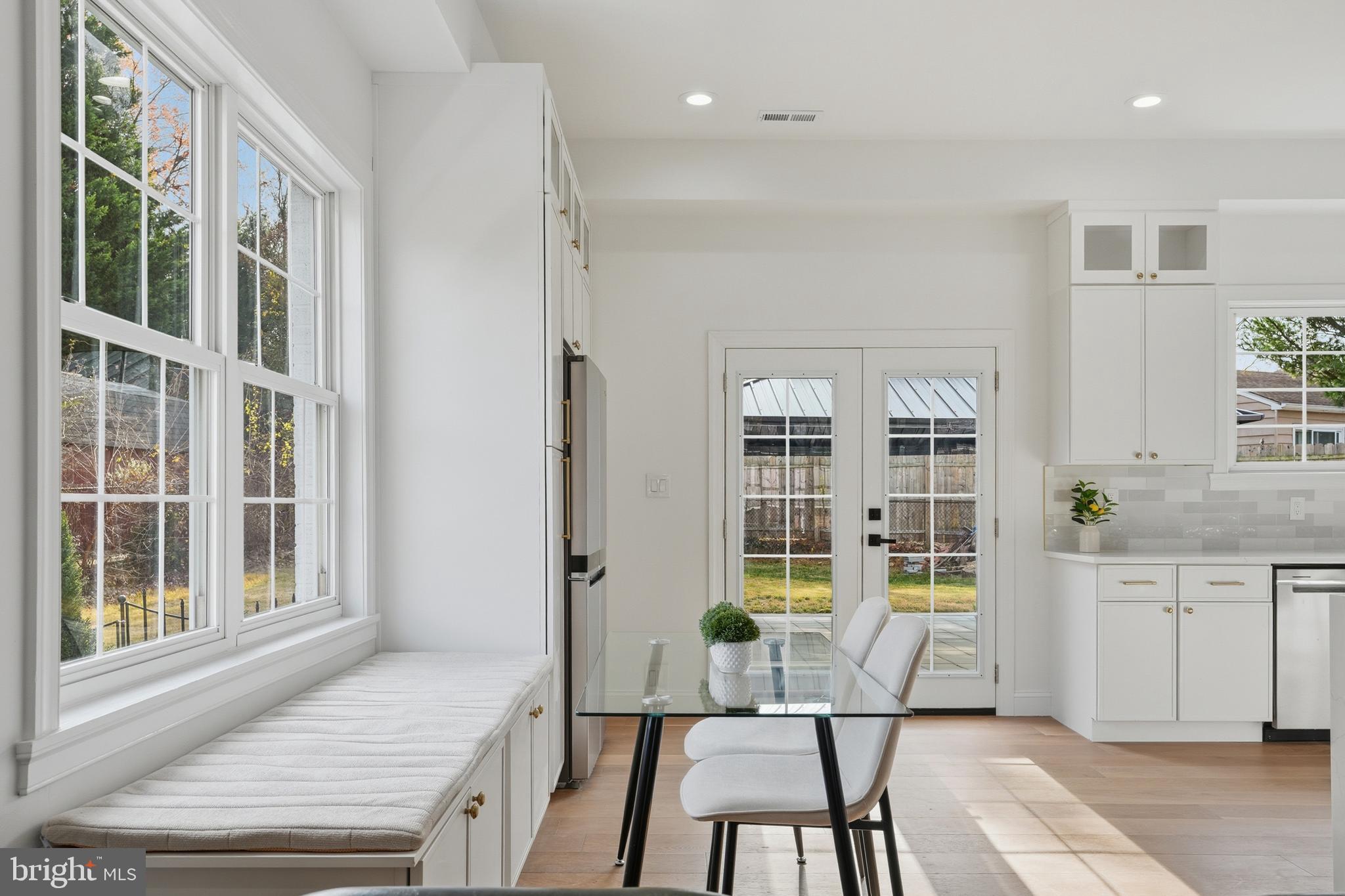 PARKLAWN - Residential