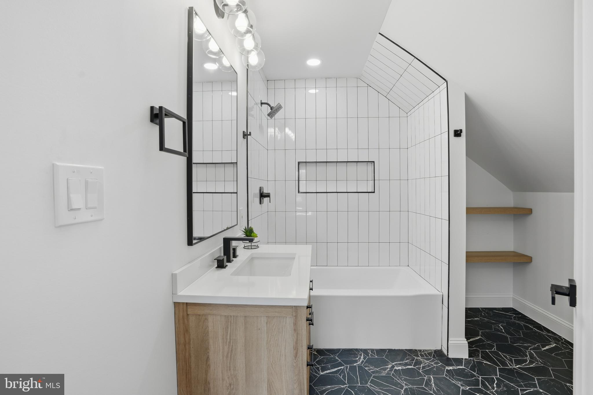 PARKLAWN - Residential