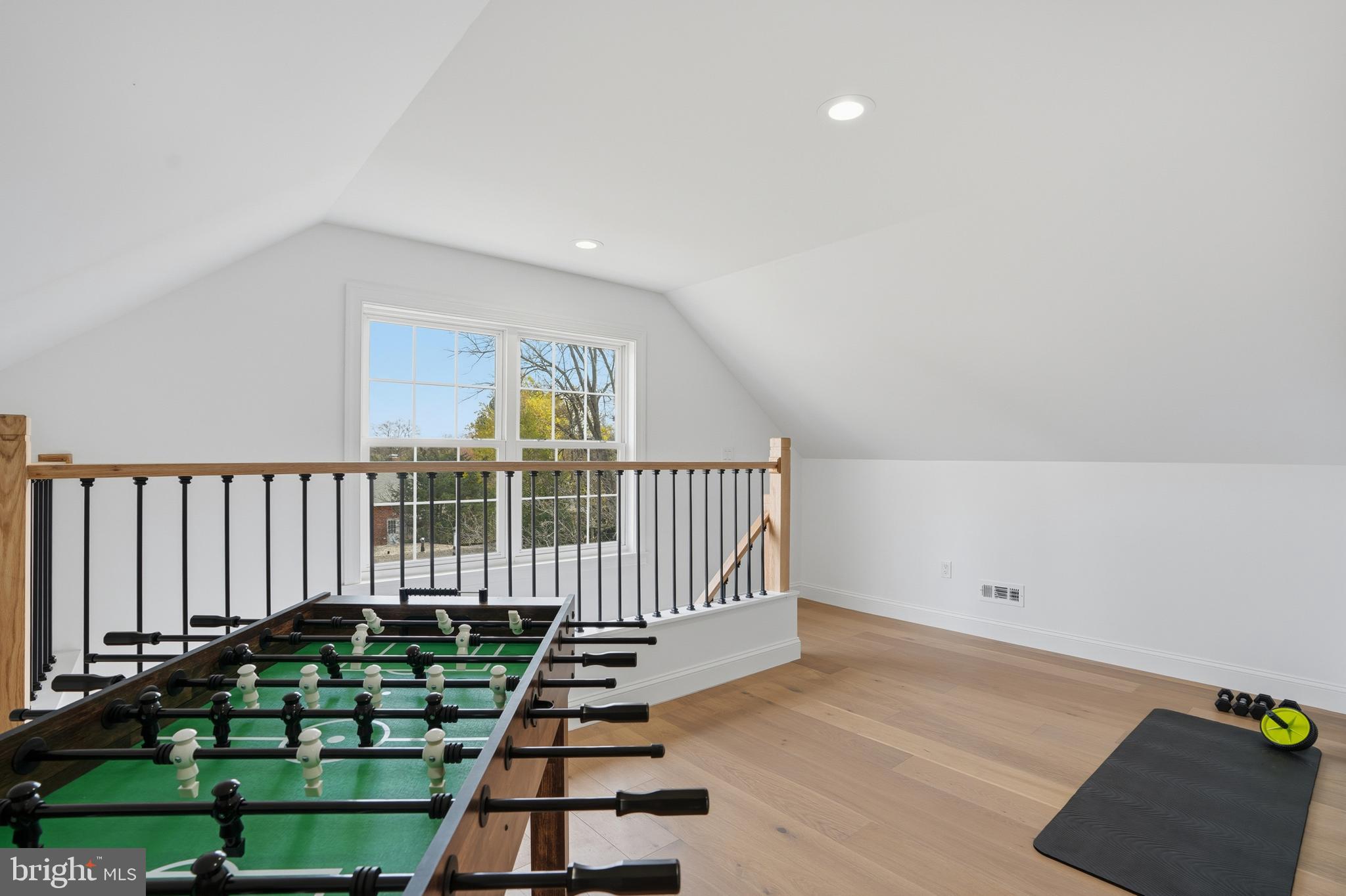 PARKLAWN - Residential