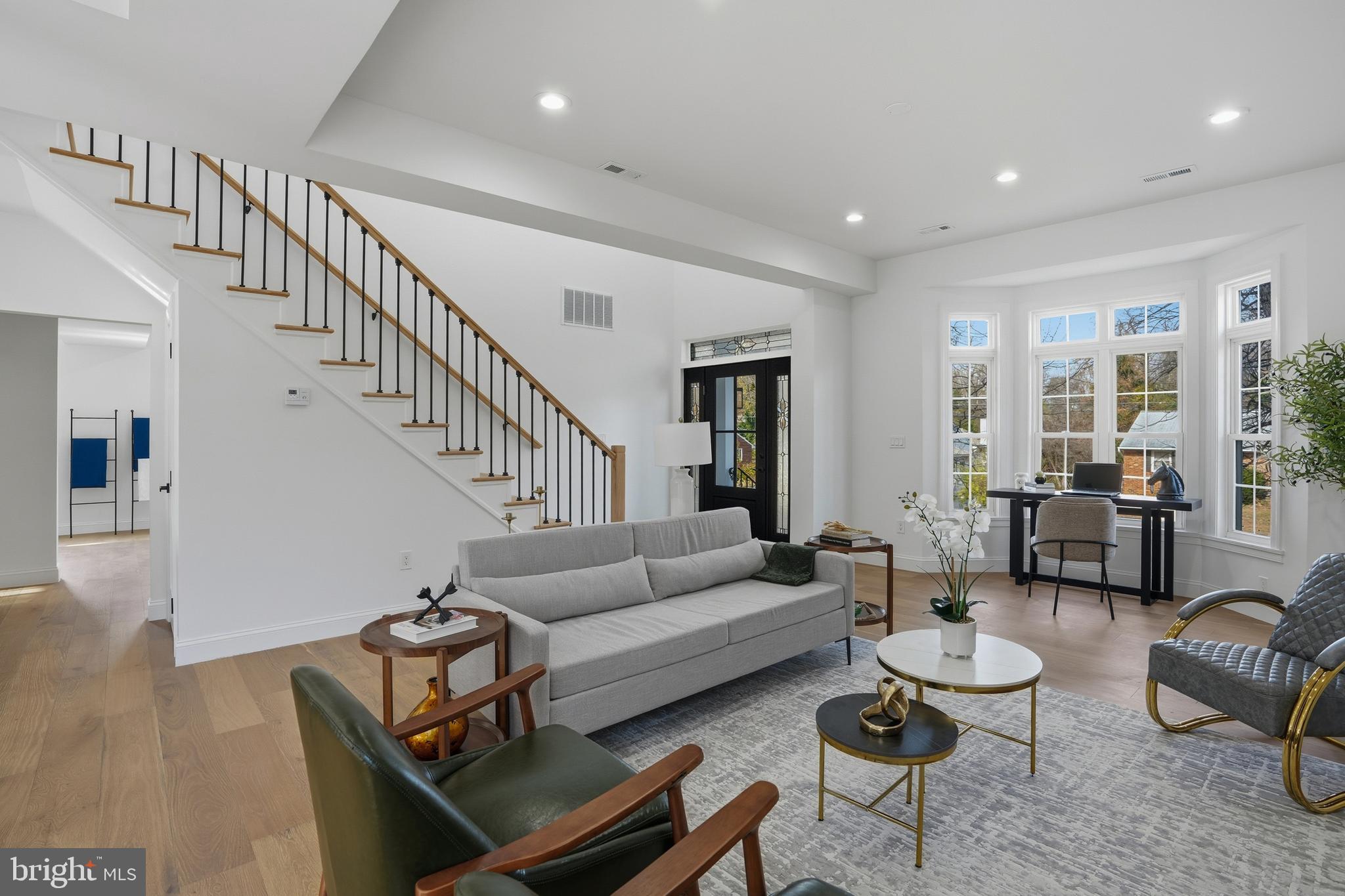 PARKLAWN - Residential