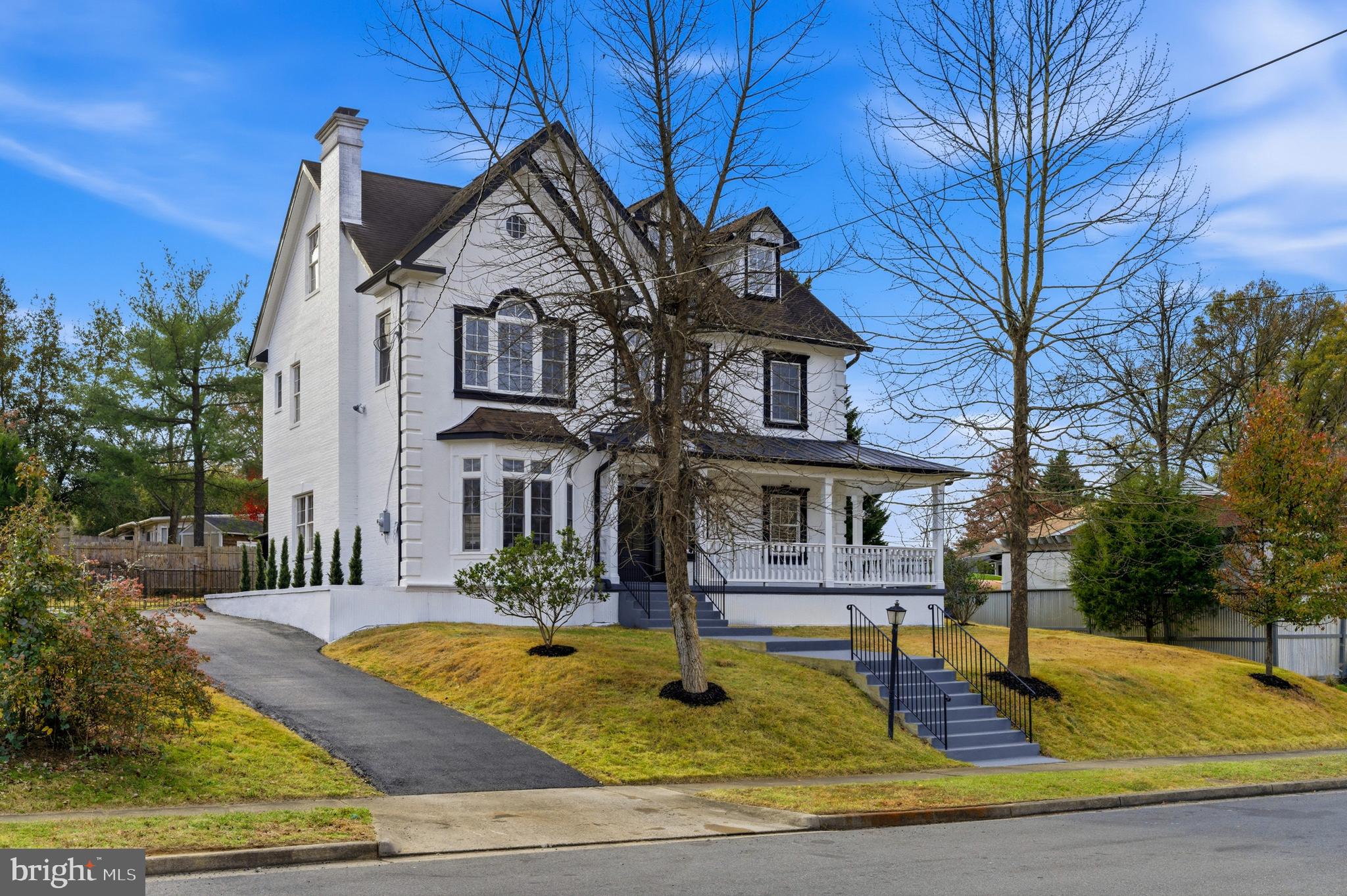 6231 YELLOWSTONE DRIVE