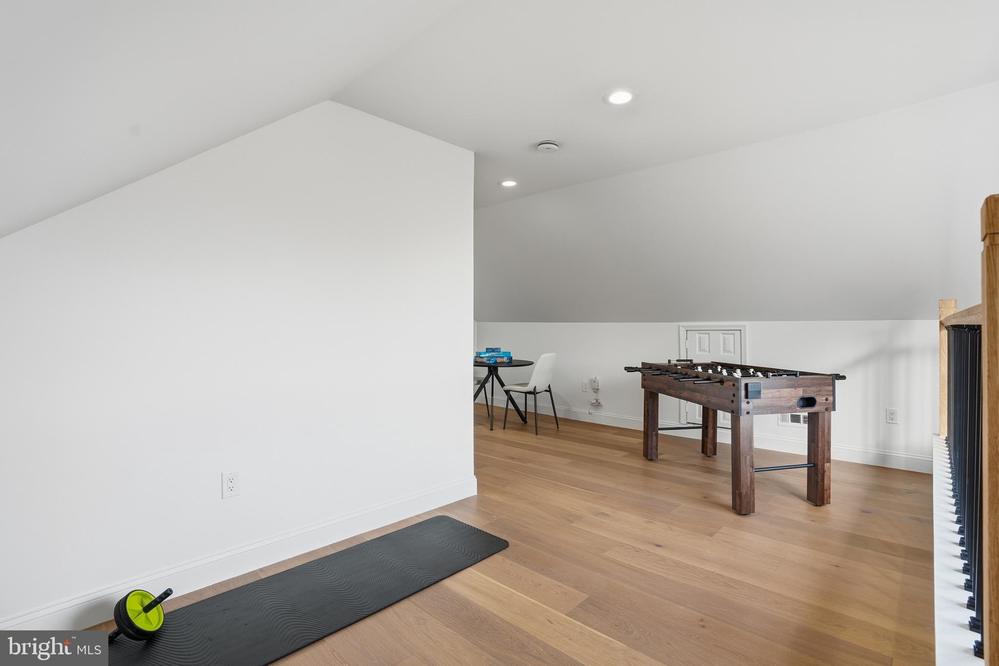 PARKLAWN - Residential