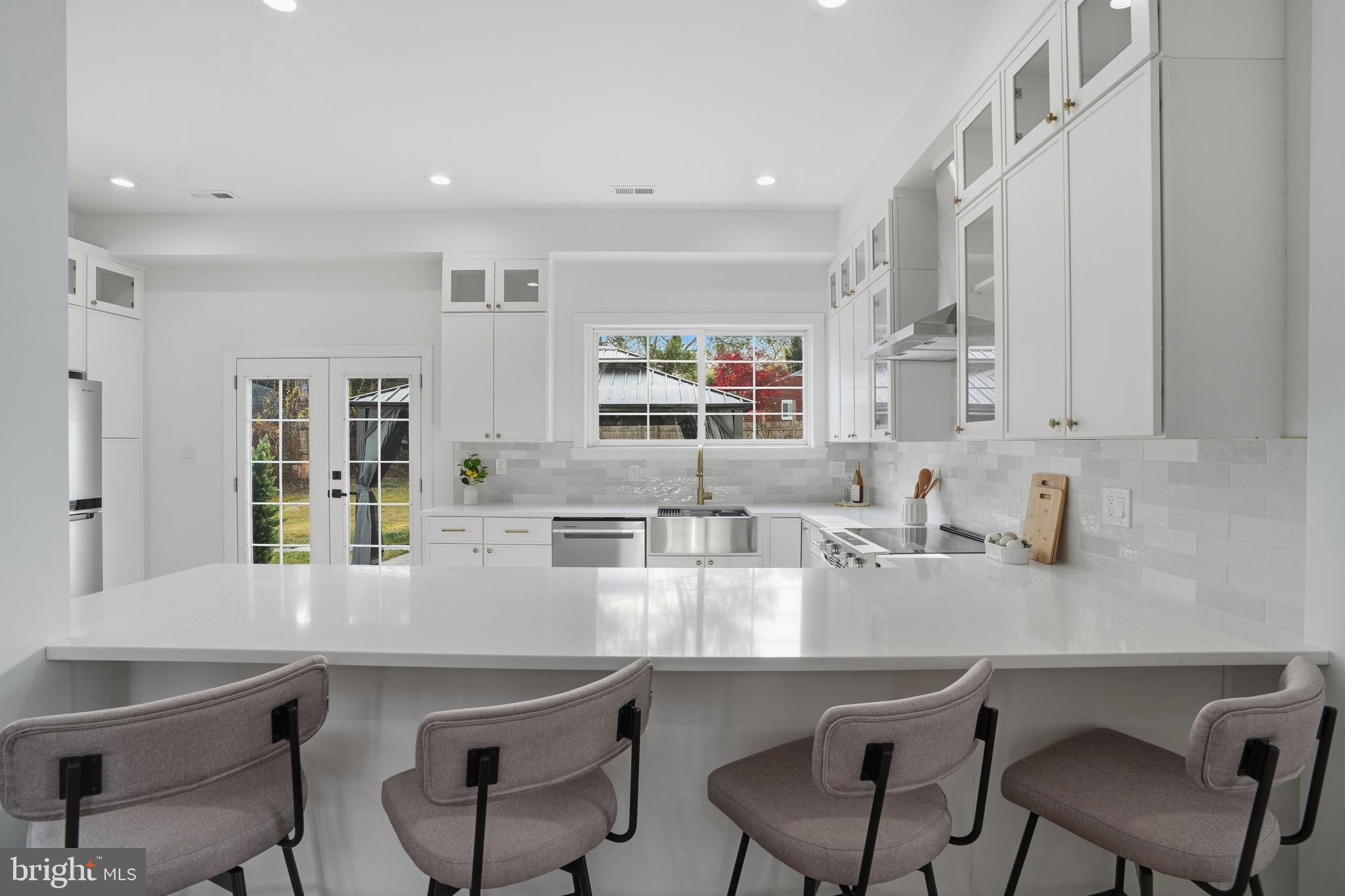 PARKLAWN - Residential