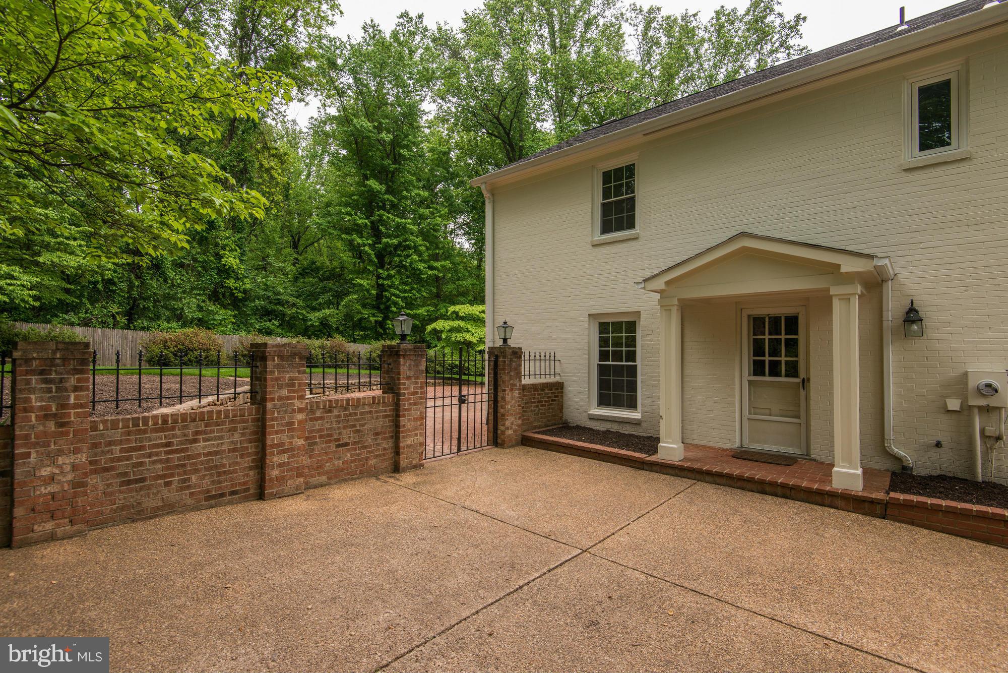 TIMBERLY - Residential