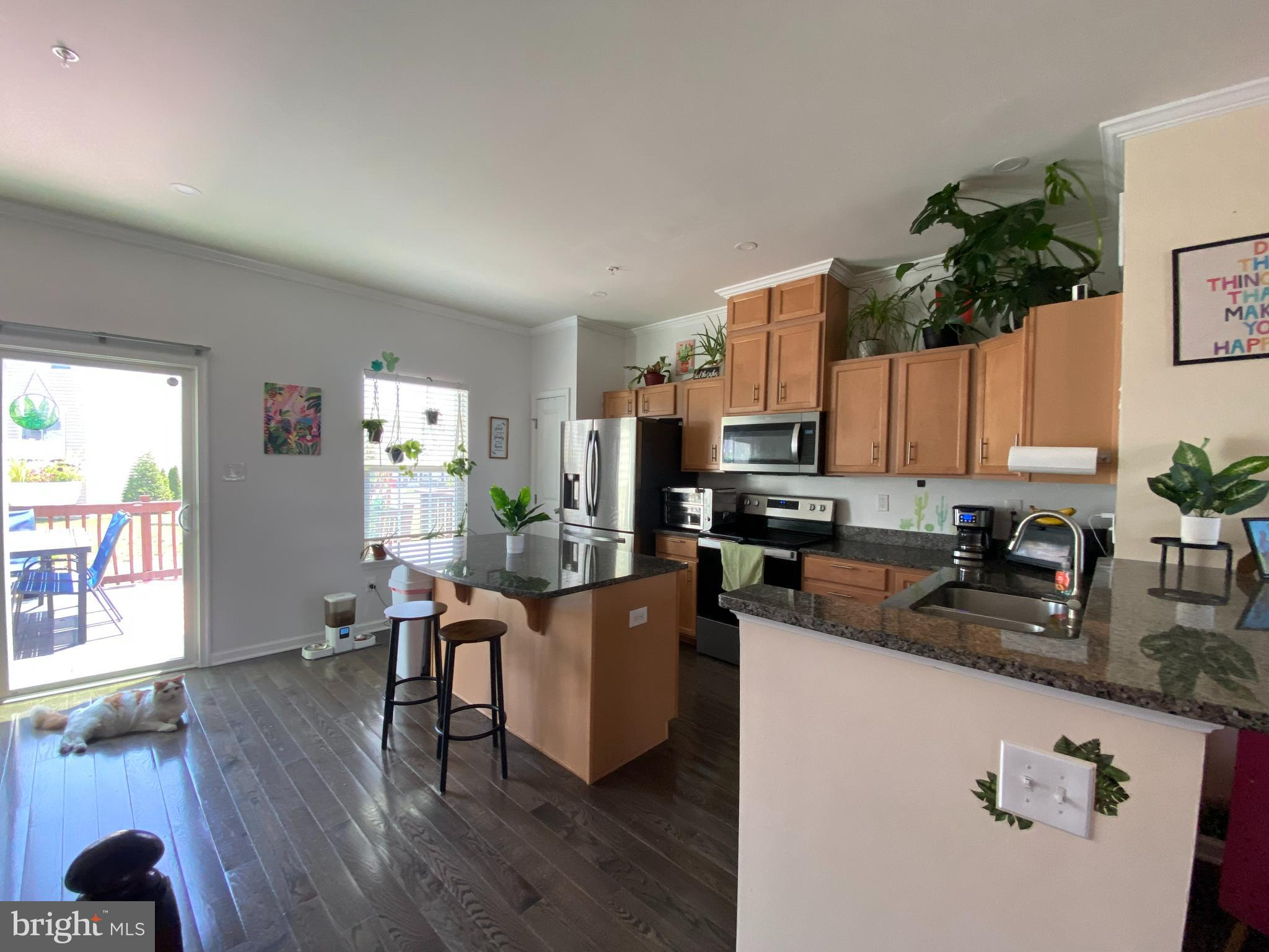 86 GREEN VIEW DRIVE