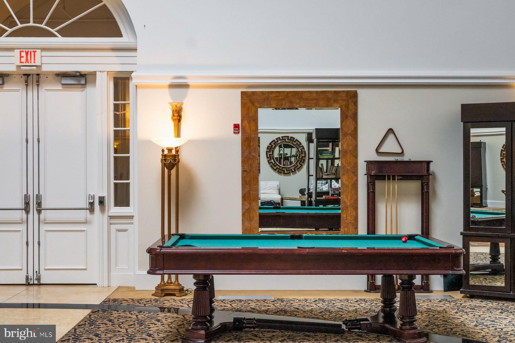 NAVAL SQUARE - Residential