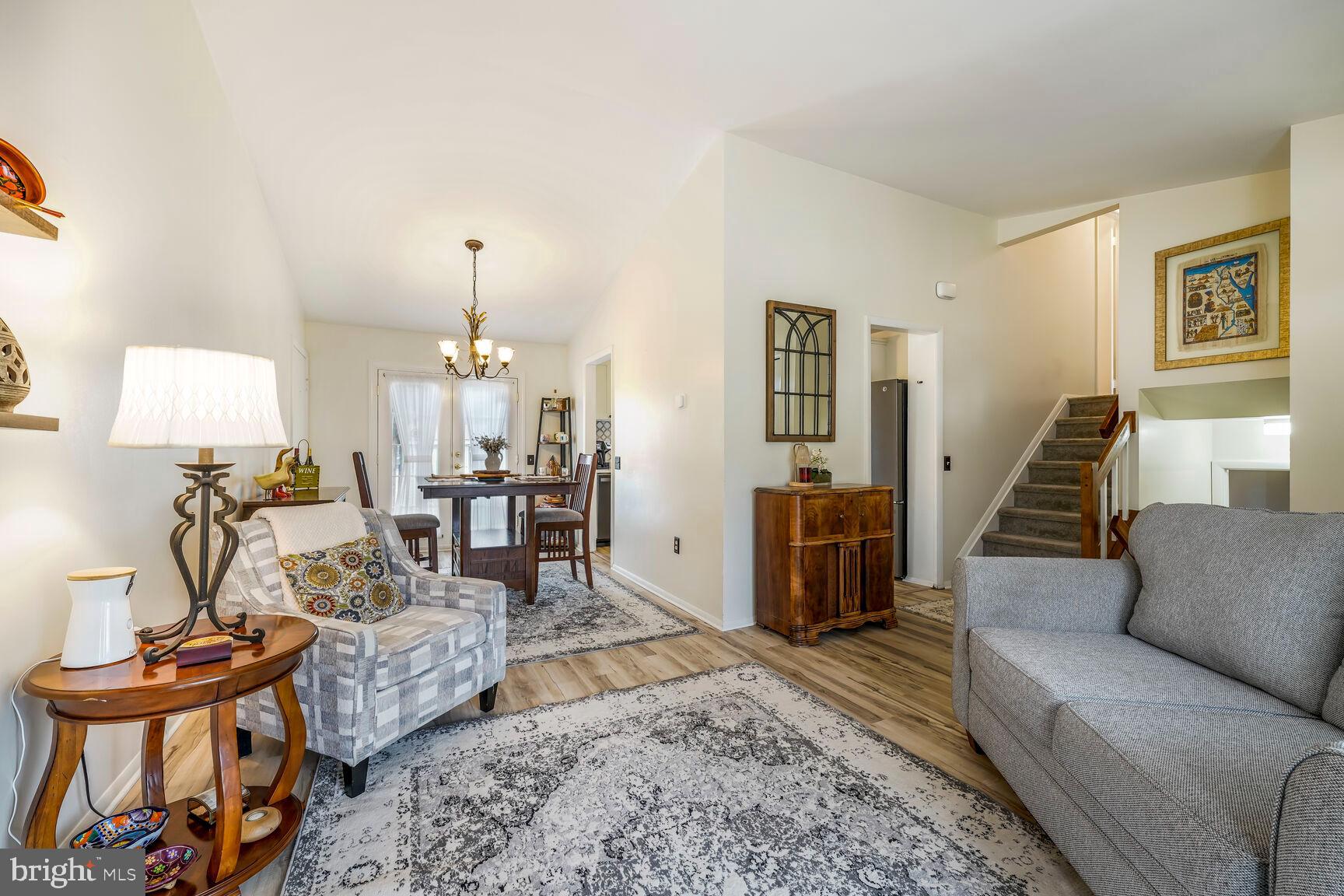 WAKEFIELD - Residential