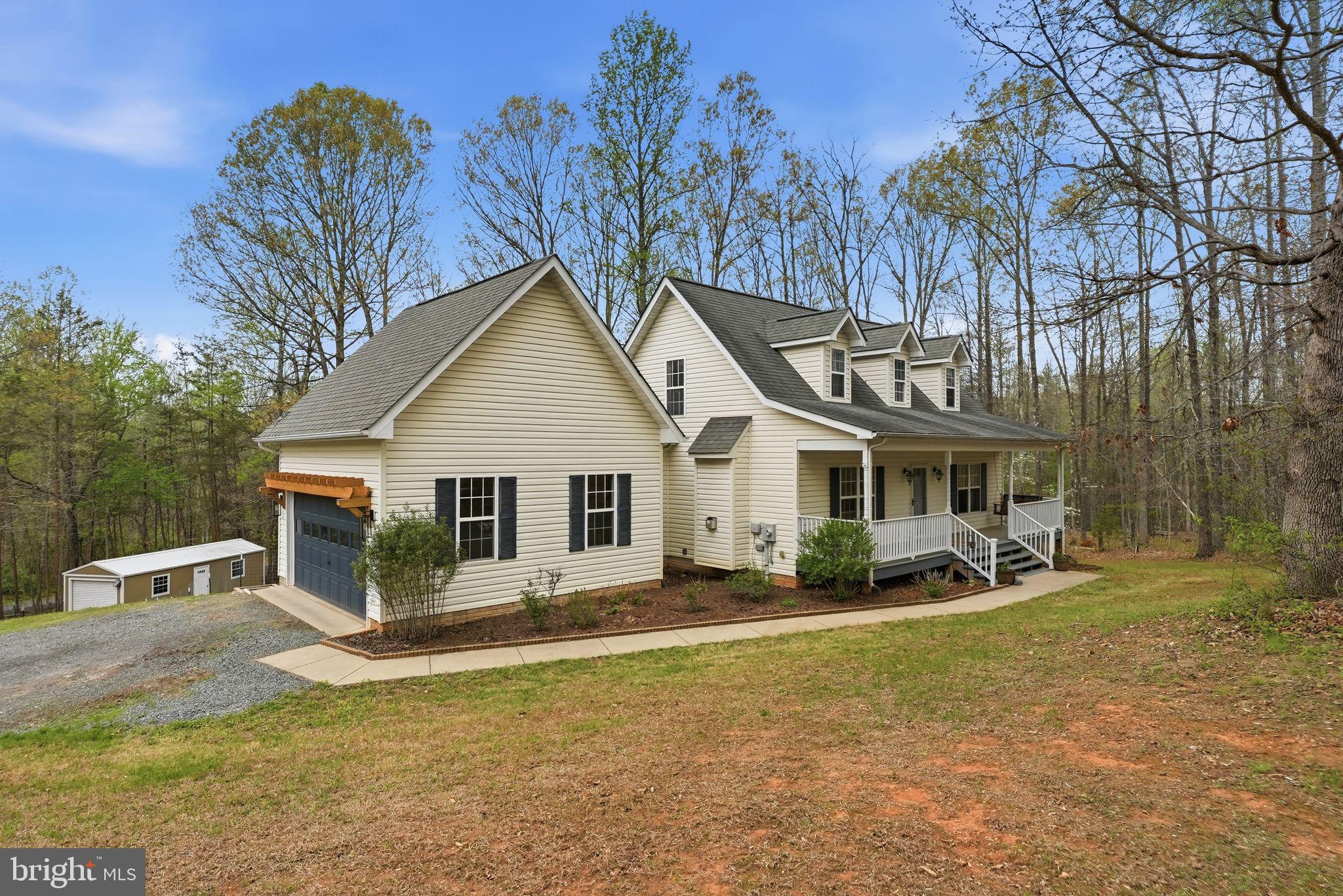 FOX RIDGE - Residential