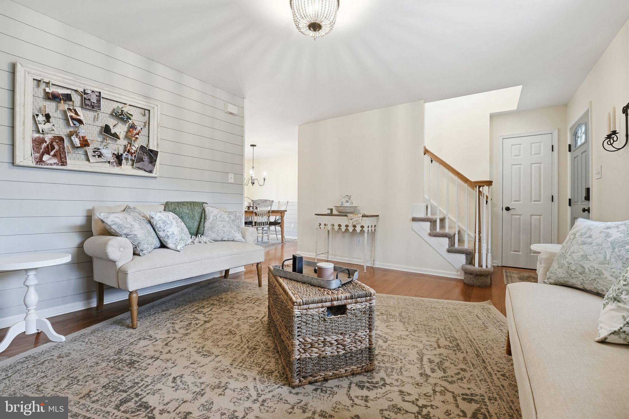 FOX RIDGE - Residential