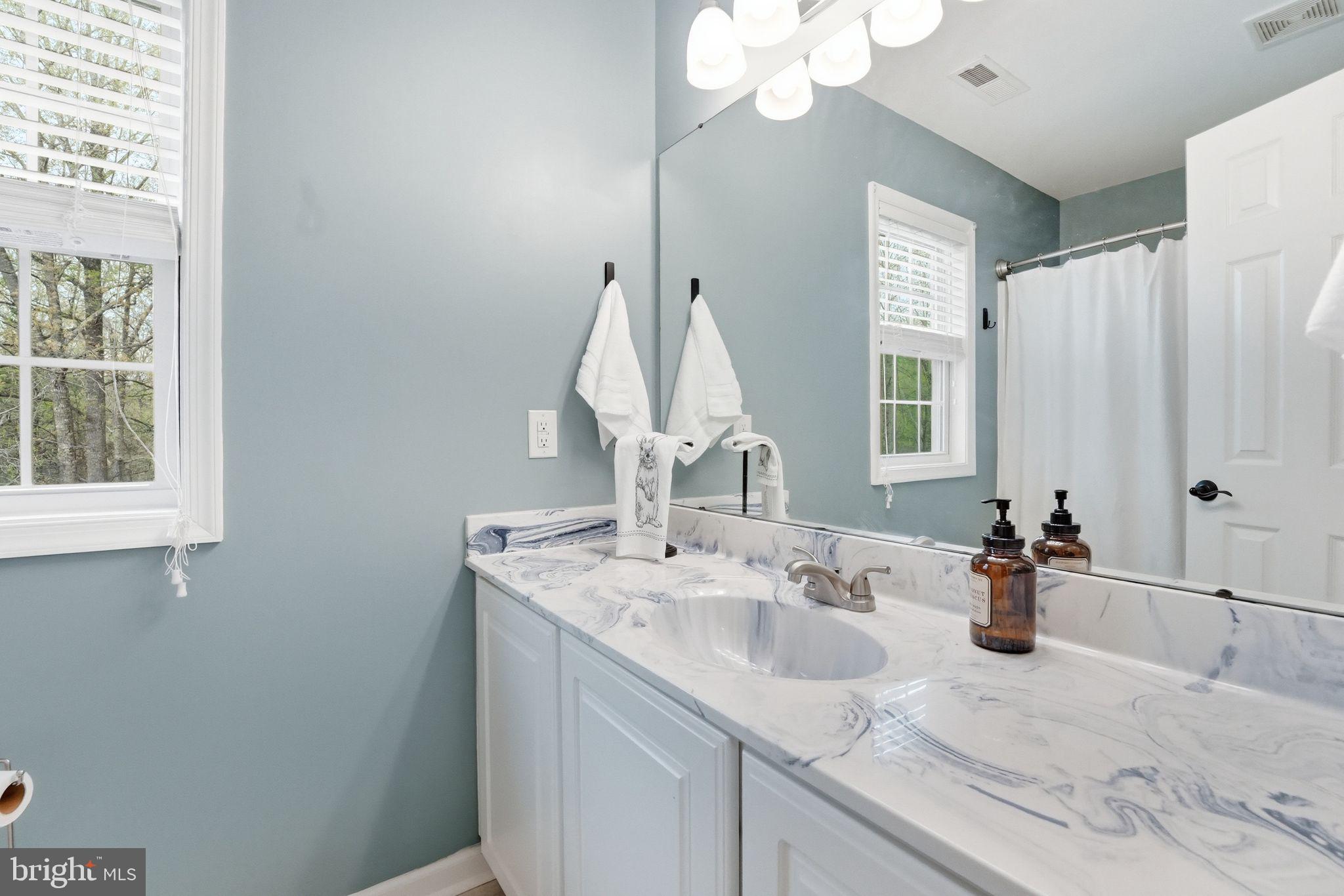 FOX RIDGE - Residential