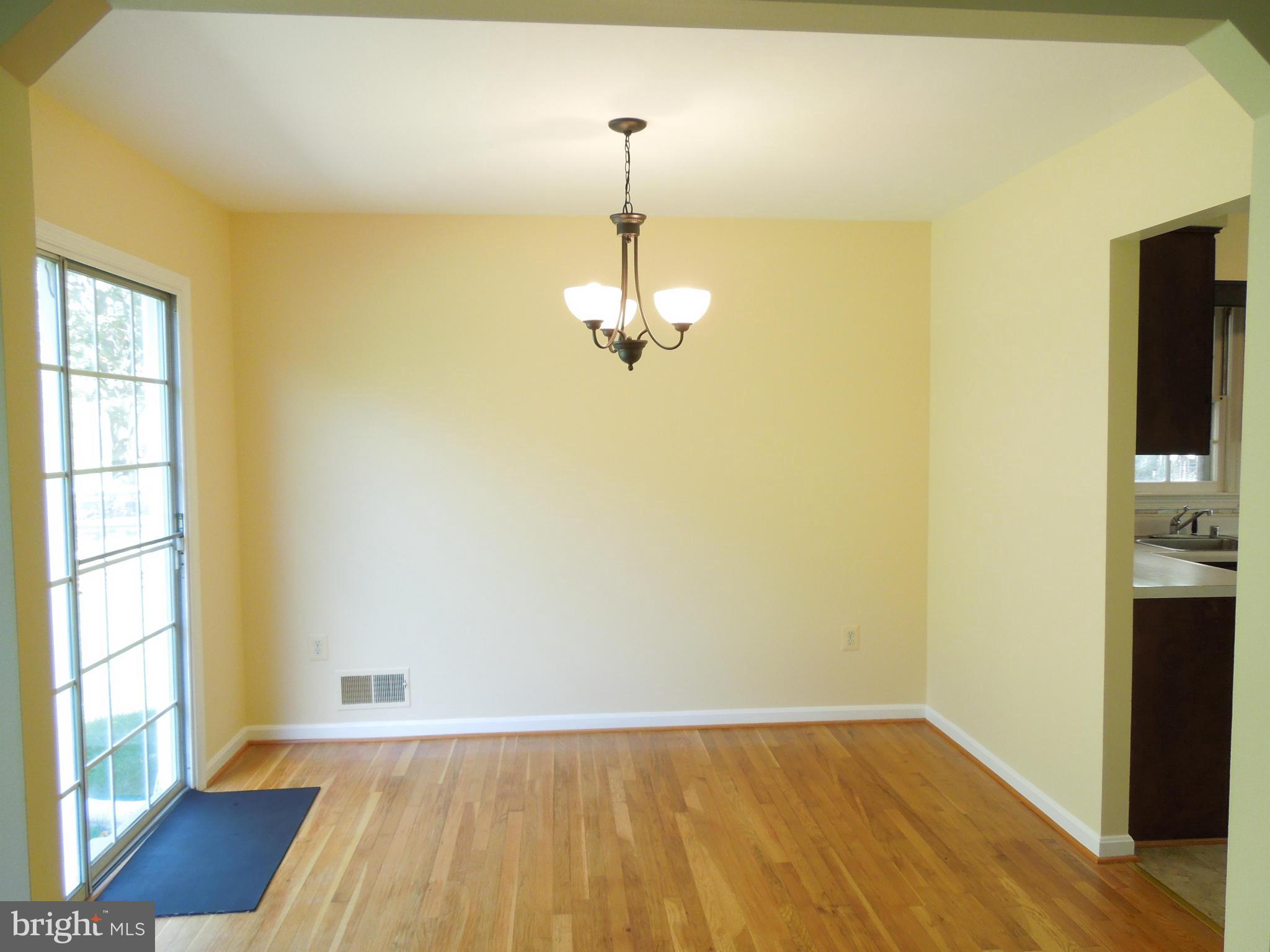 COLLEGE GARDENS - Residential Lease