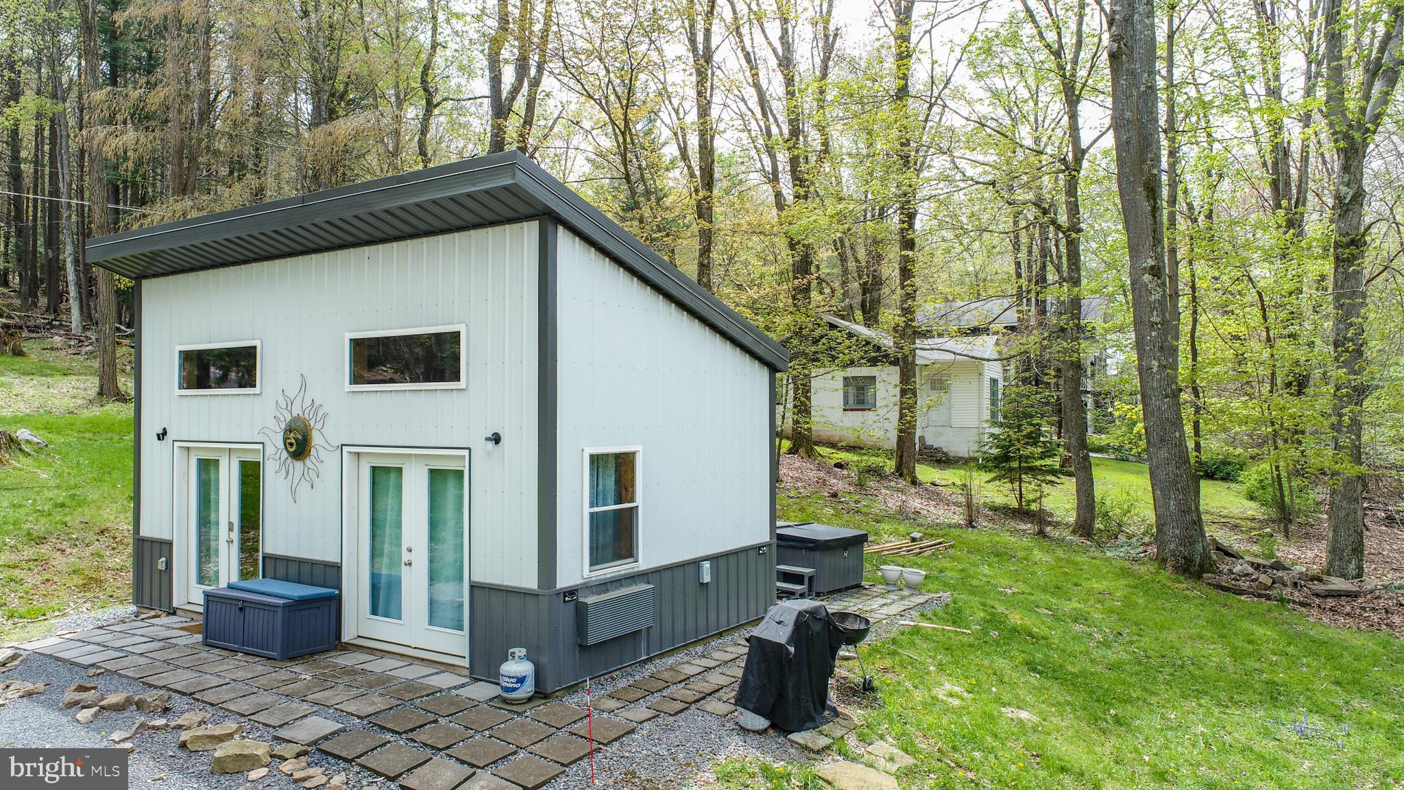 83 BOSTON POST ROAD