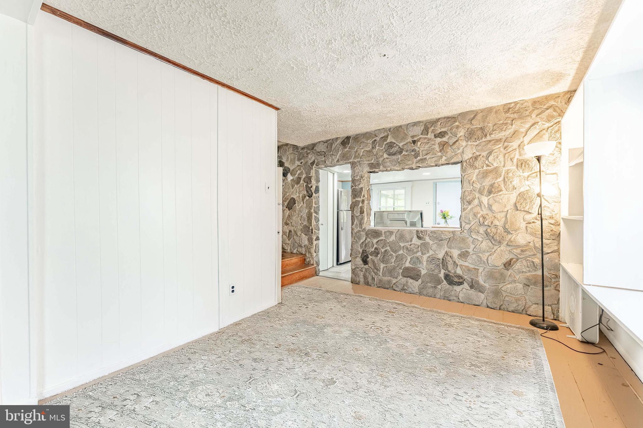 ROCK RUN - Residential