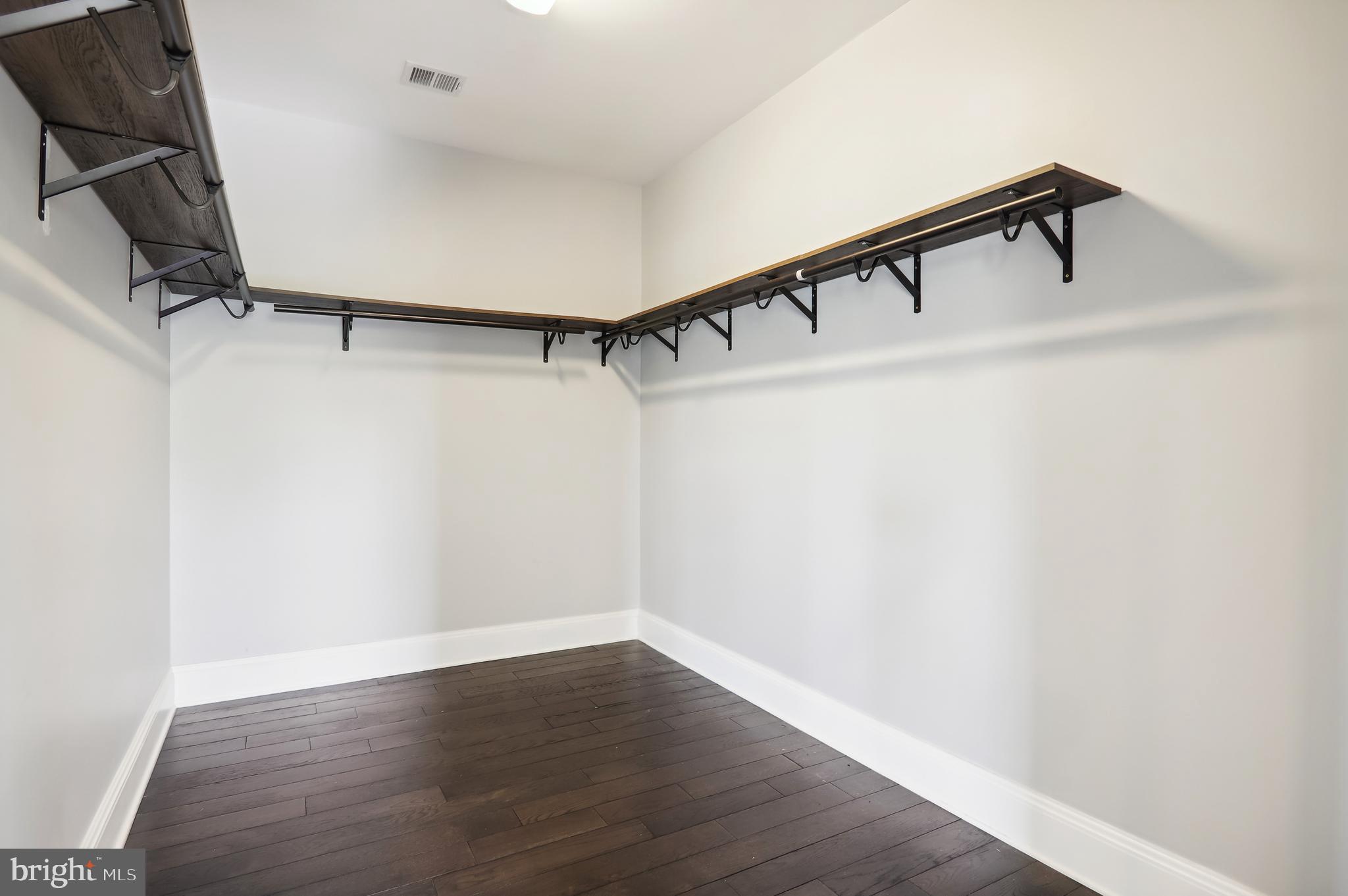 WOODMORE AT OAK CREEK-PL - Residential