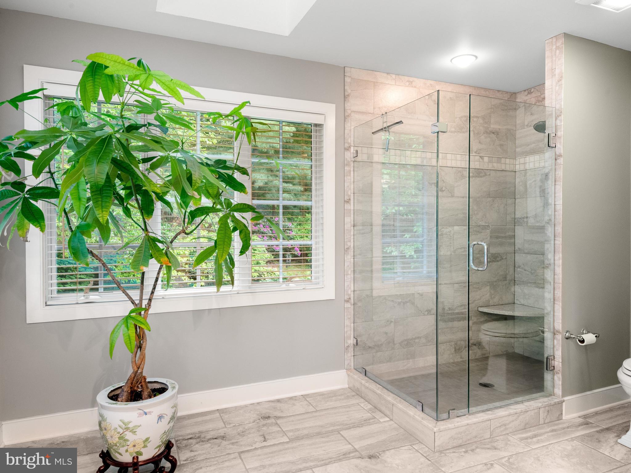FREEDOMVIEW ESTATE - Residential