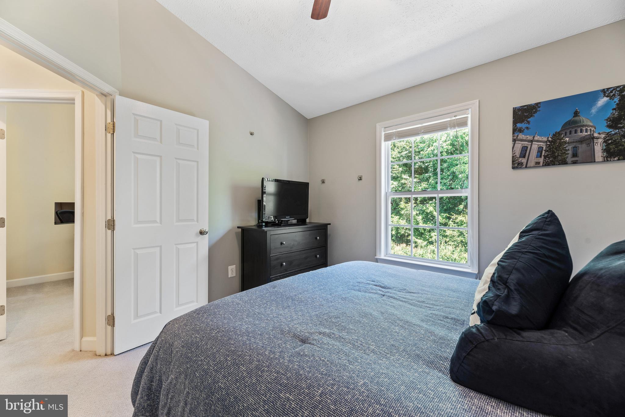 AISQUITH FARMS - Residential