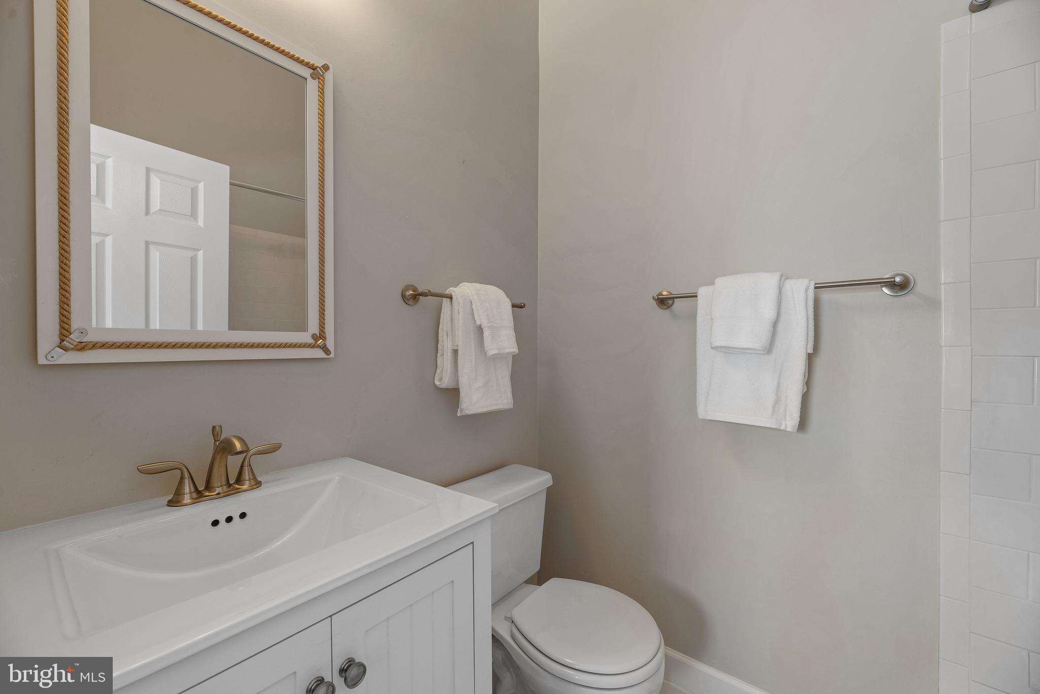 AISQUITH FARMS - Residential