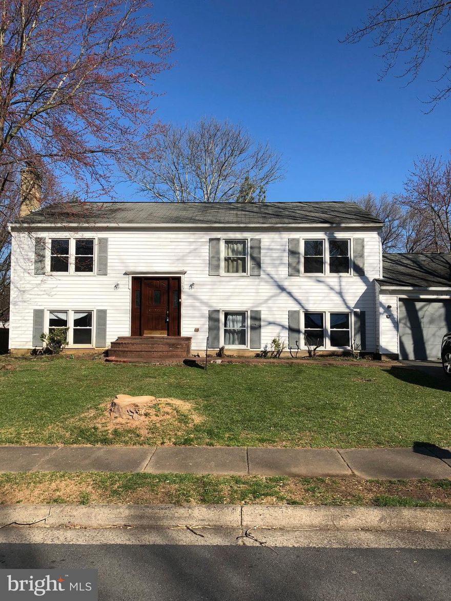 Great single family home in Hunters Creek- 5 bedrooms and 3 full baths! New carpet on upper level, nice deck overlooking large private backyard. So much room here and it's vacant and ready for move in. Finished lower level with 2 bonus rooms, family room with fireplace, fenced yard. Community offers RV storage lot. Non smoking