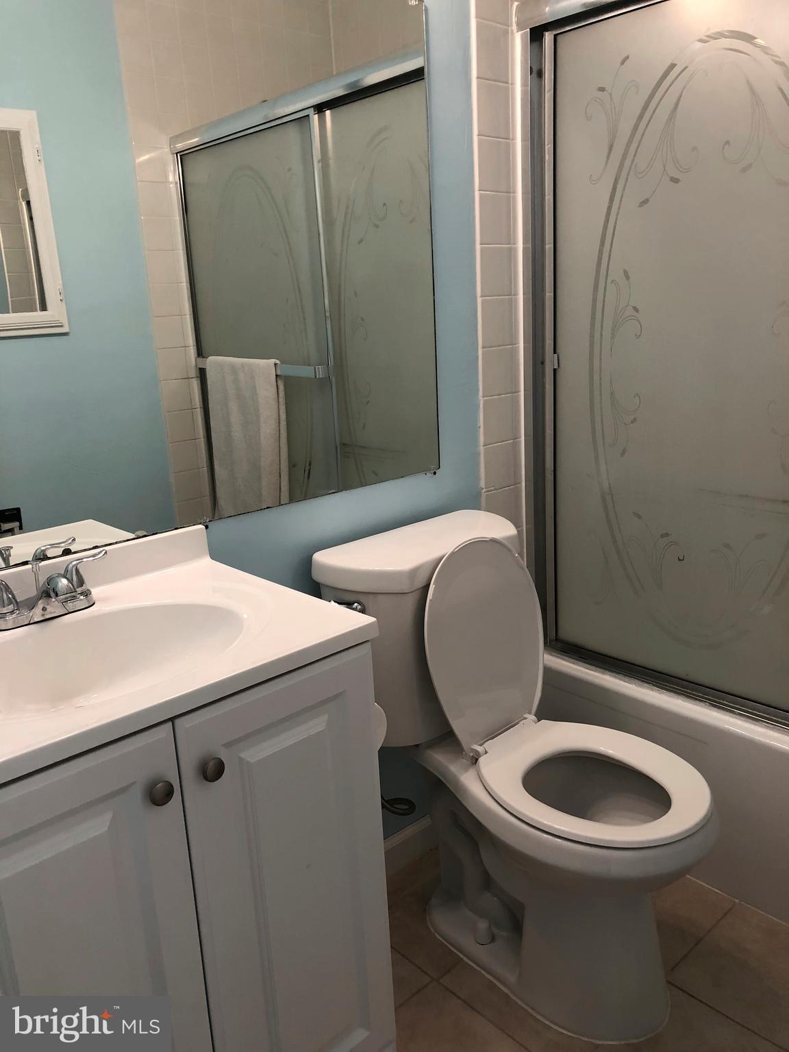 HUNTERS CREEK - Residential Lease