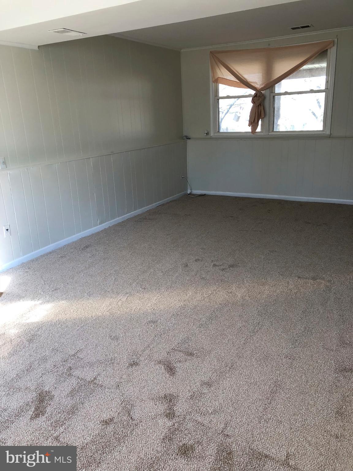 HUNTERS CREEK - Residential Lease