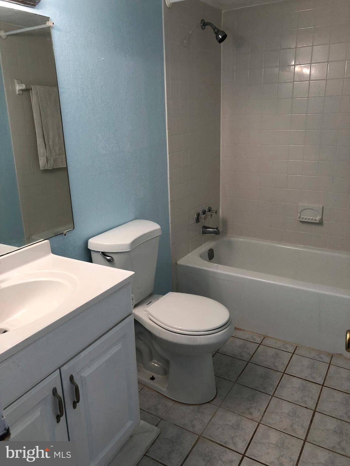 HUNTERS CREEK - Residential Lease