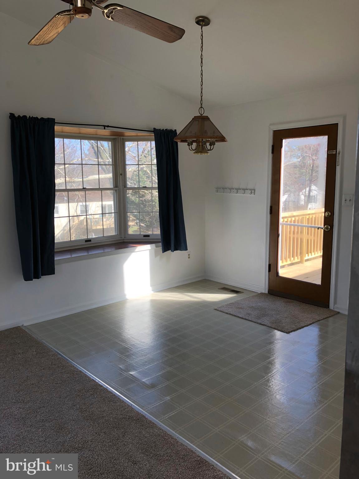 HUNTERS CREEK - Residential Lease