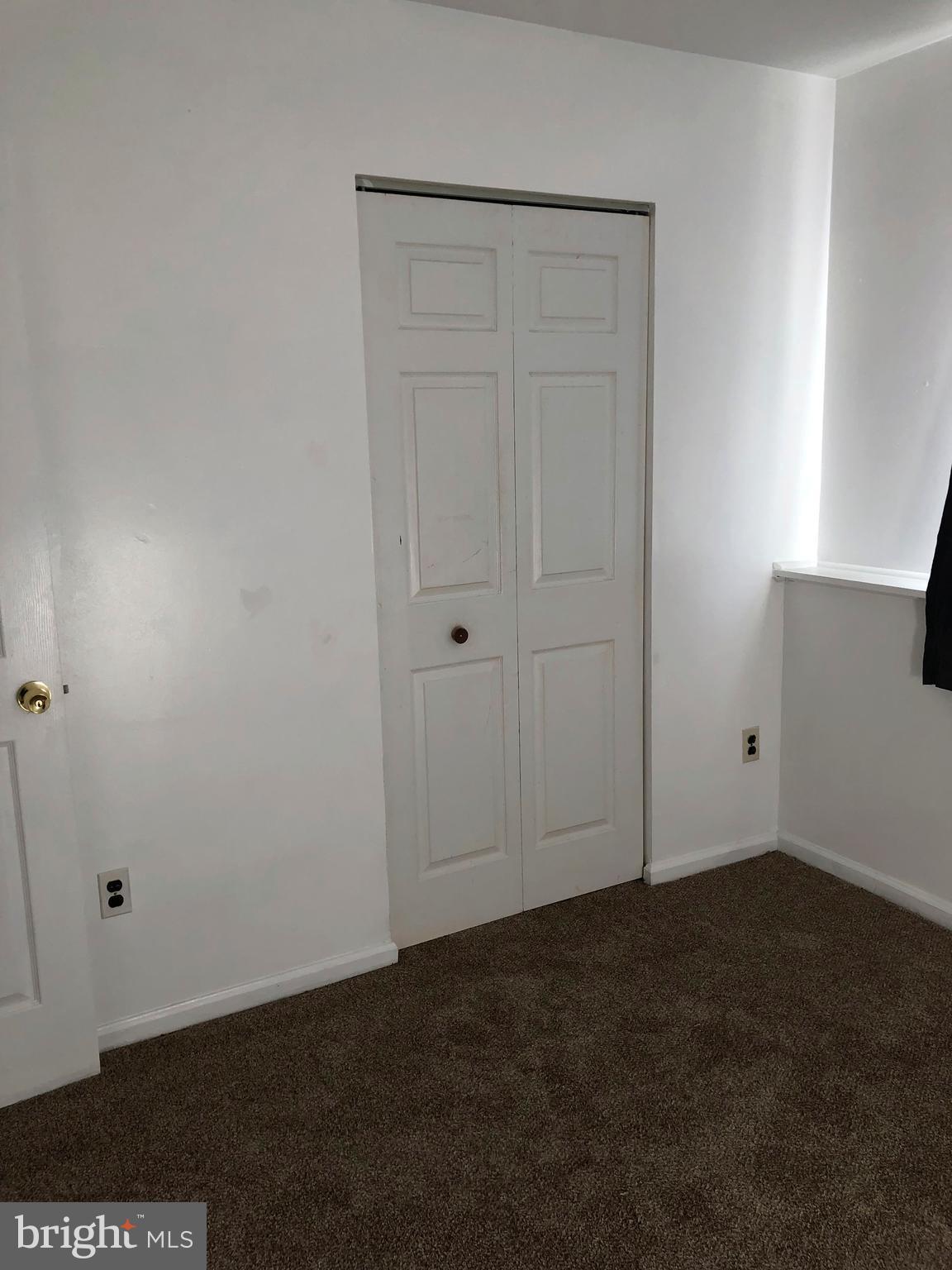 HUNTERS CREEK - Residential Lease