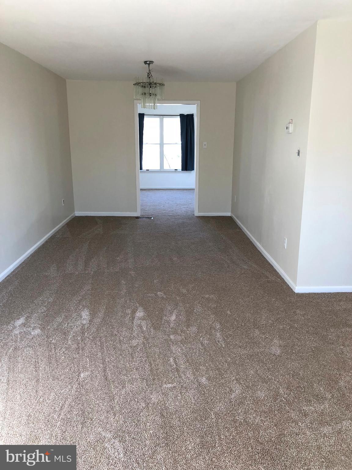 HUNTERS CREEK - Residential Lease