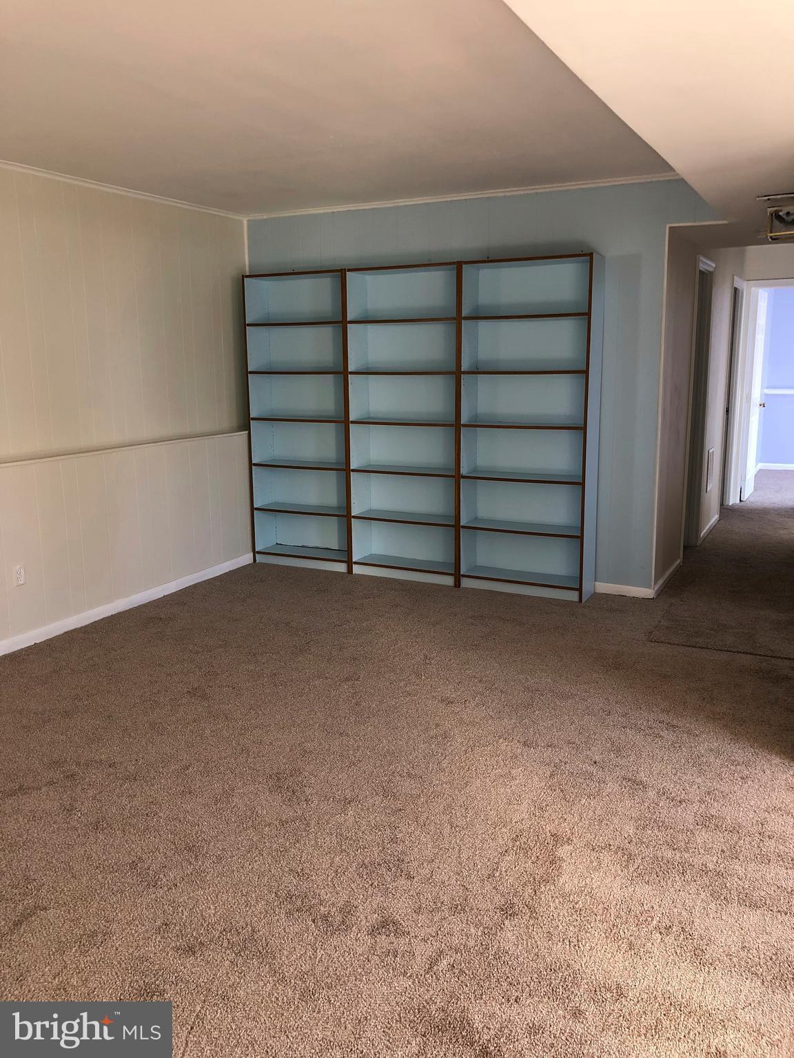 HUNTERS CREEK - Residential Lease