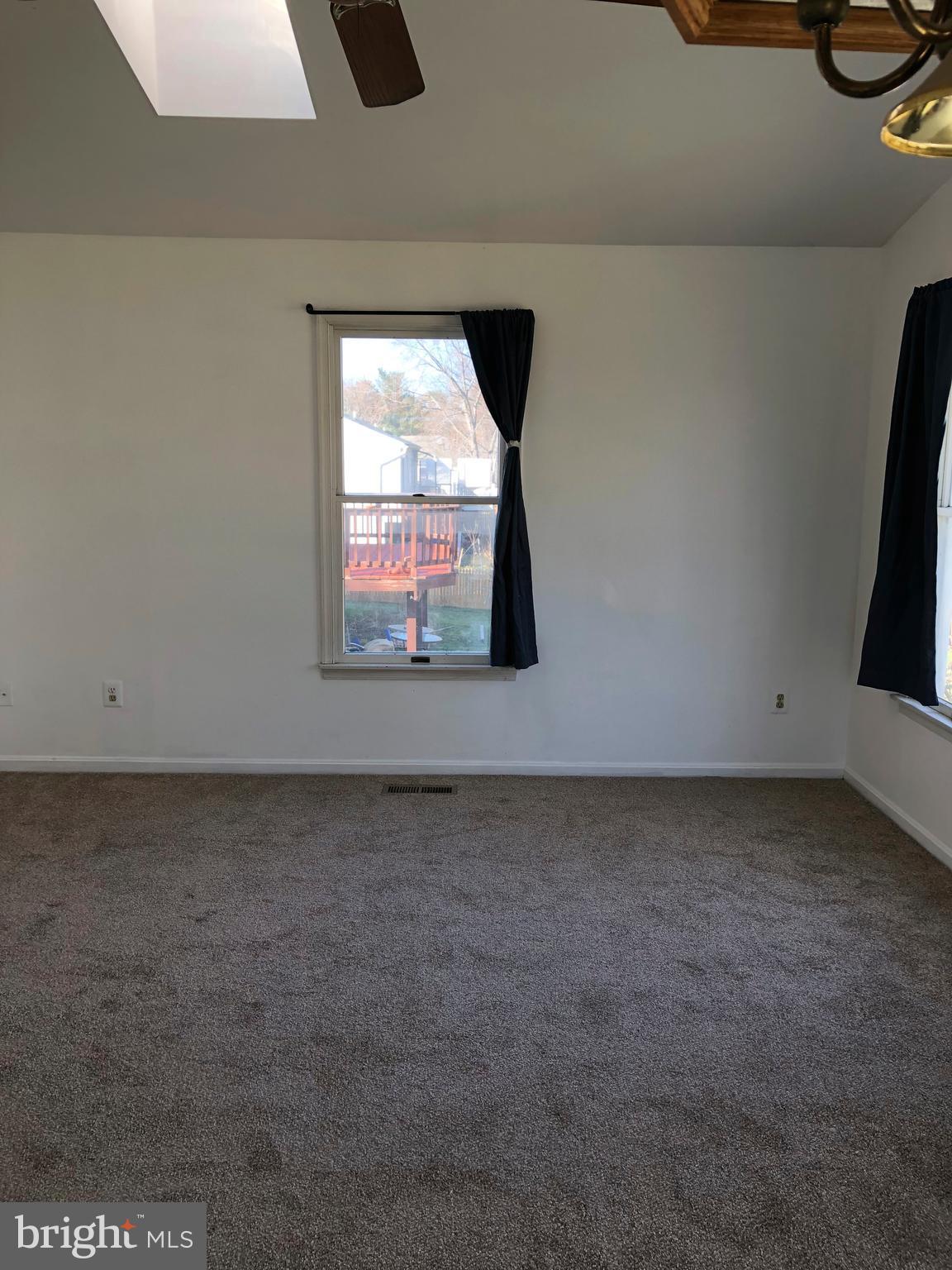 HUNTERS CREEK - Residential Lease