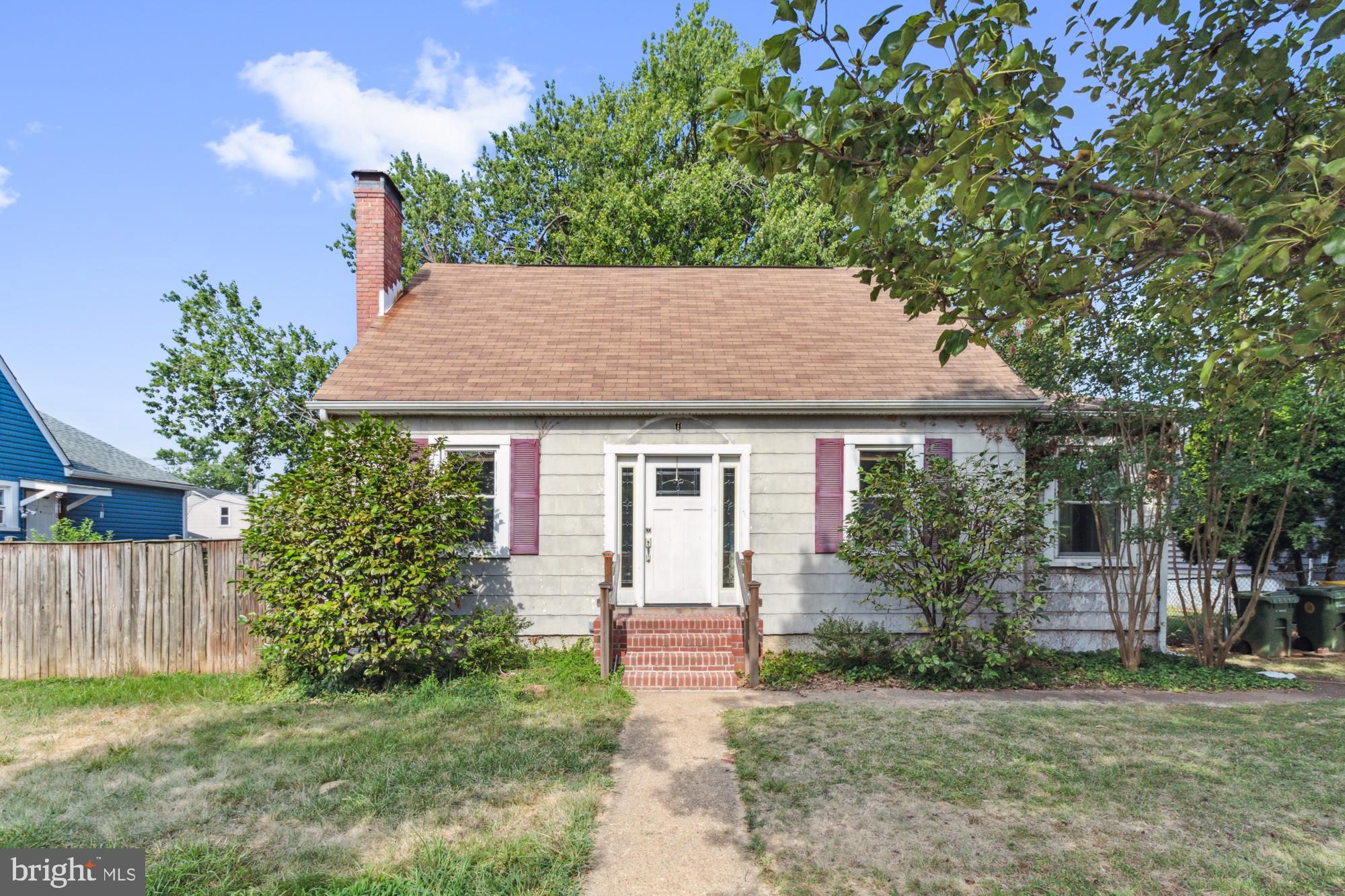ROLAND TERRACE - Residential