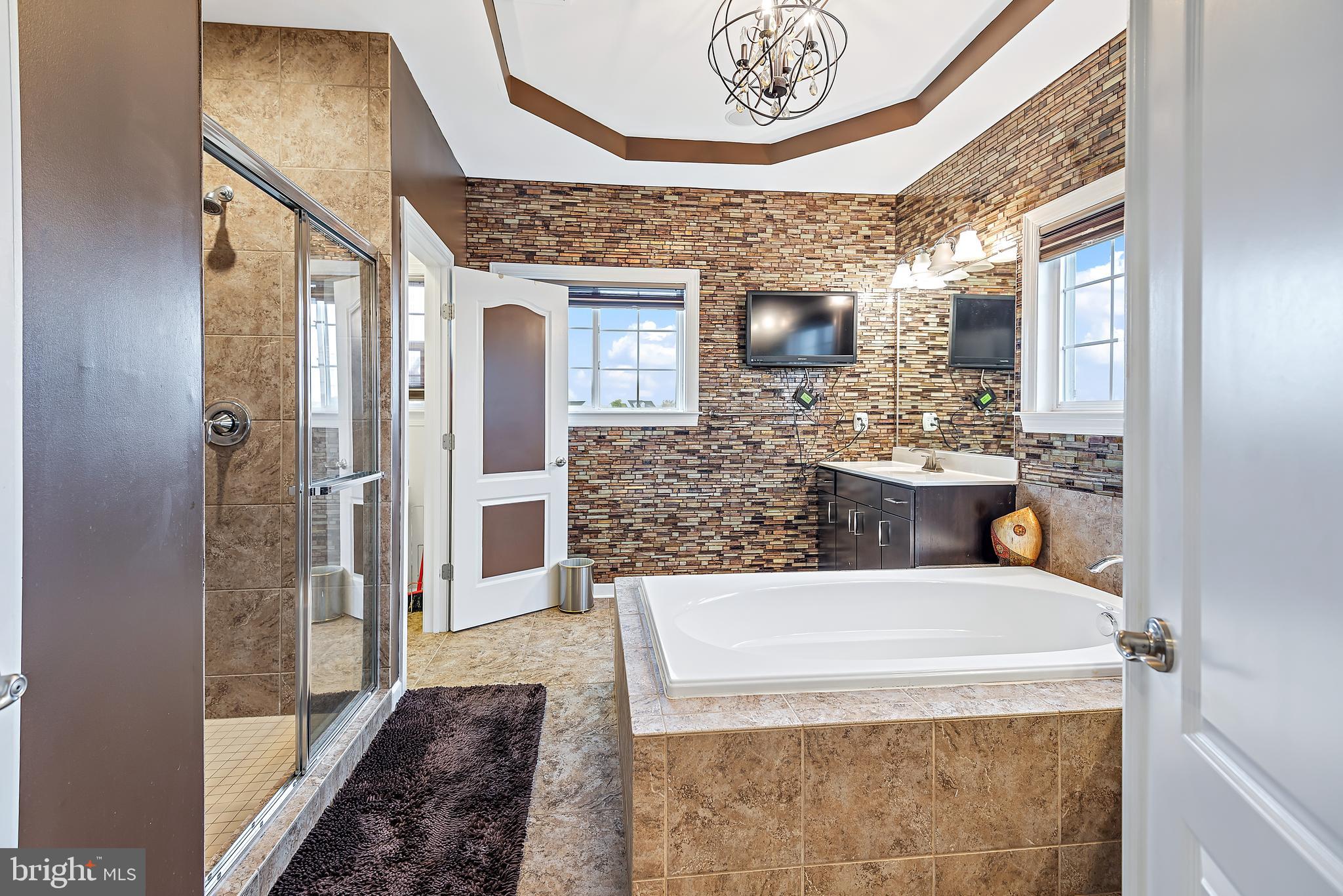 WATERFORD-PLAT 1> - Residential