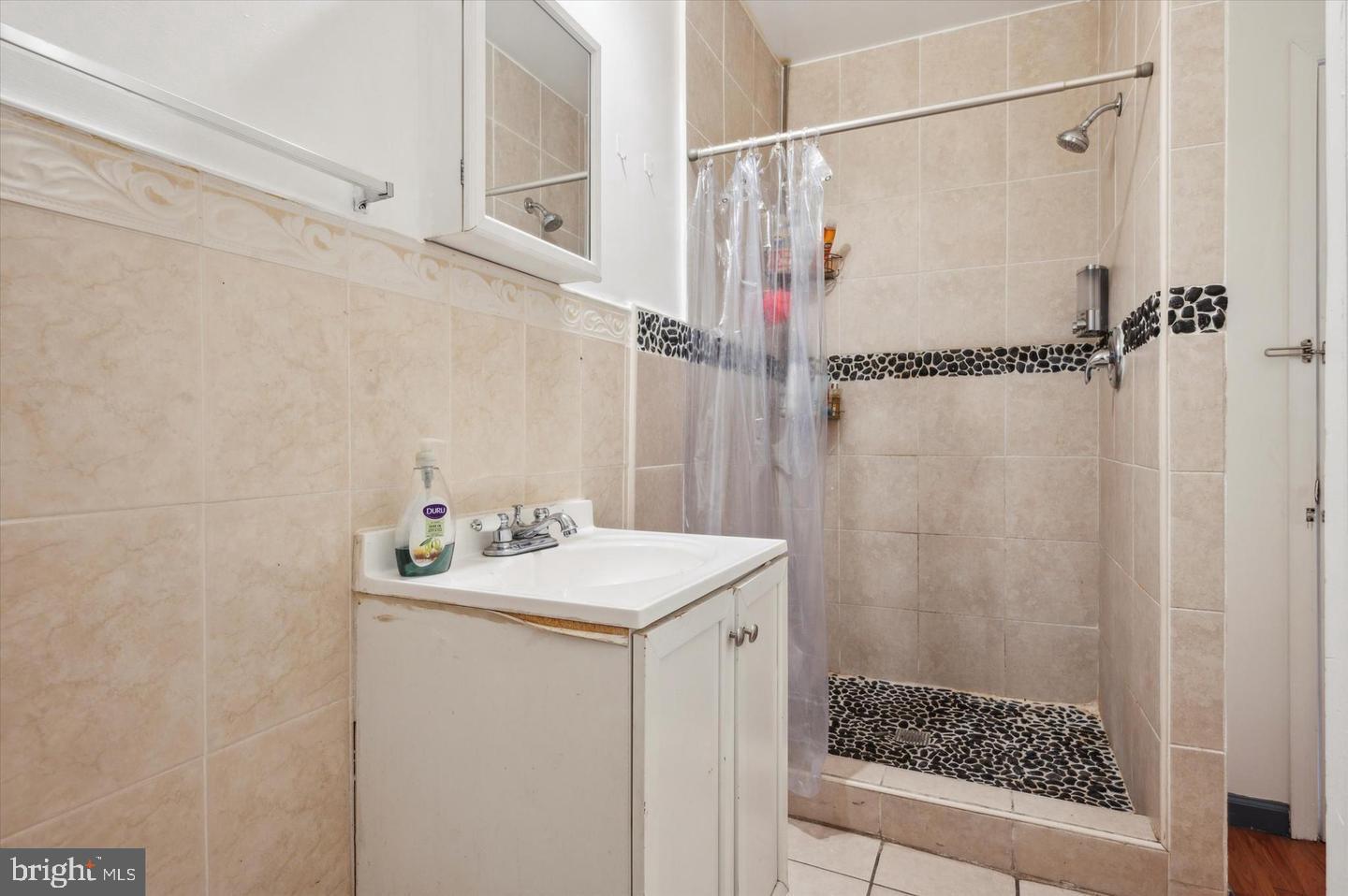 PHILADELPHIA (NORTH) - Residential