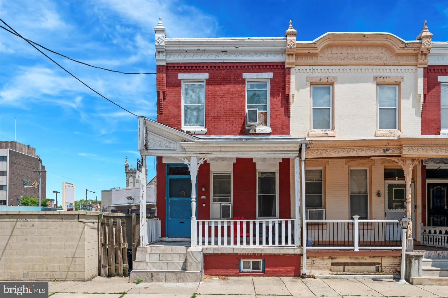 Opportunity is knocking with this 4-bedroom home in Philadelphia's North section. Centrally located within walking distance to Temple University Hospital Campus, Temple Medical Schools Campus, and student dorms/housing. The area features new construction developments throughout. Currently operating as a successful Airbnb, this property generates consistent rental income. It includes 4 bedrooms, 2 full bathrooms, a first-floor common room, a full kitchen, a private yard, and a basement with laundry facilities. Conveniently located near transportation, schools, and community centers. Schedule your appointment today to discover the many benefits this property offers.