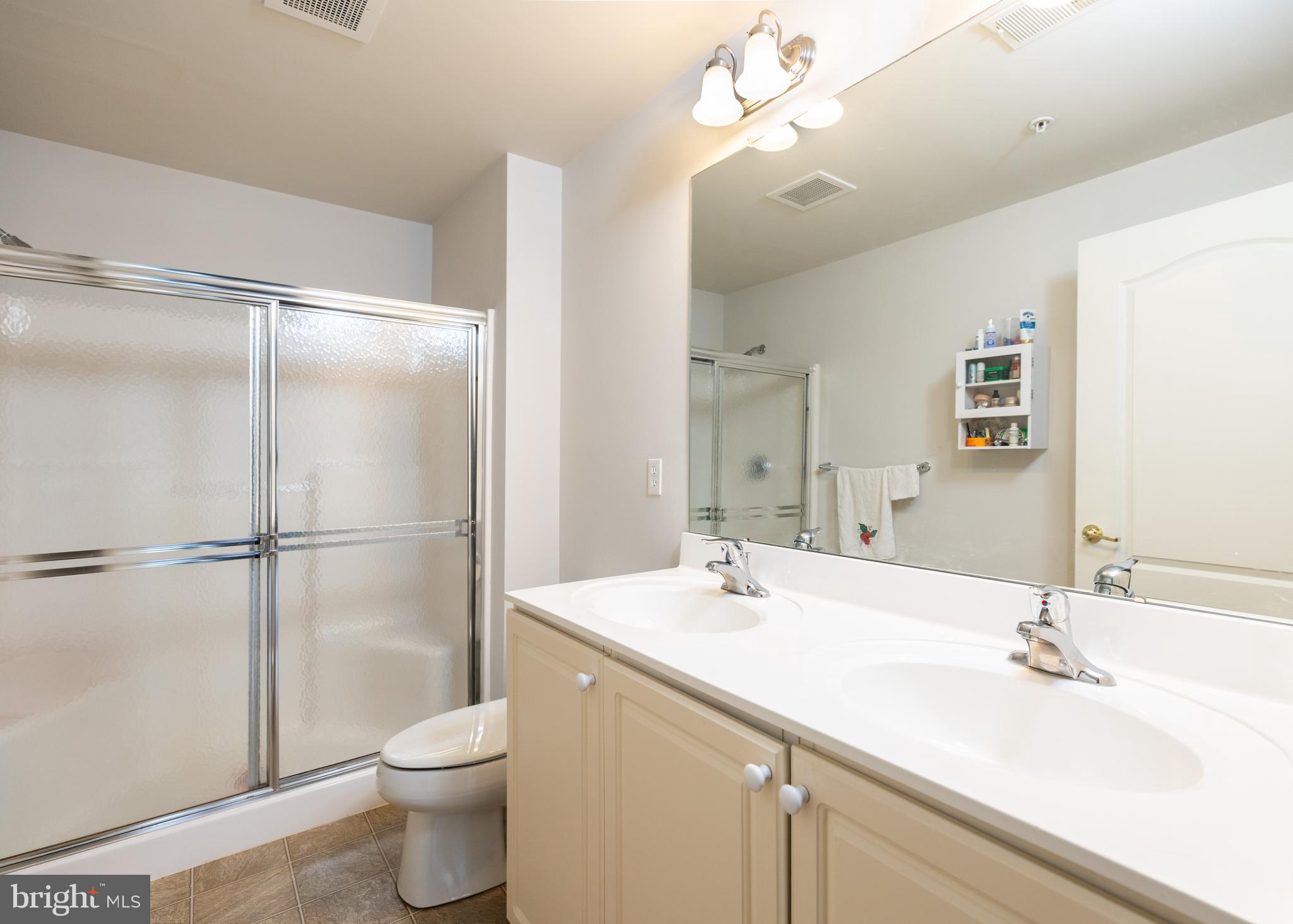 VILLAGE OF FOUNTAINVIEW - Residential