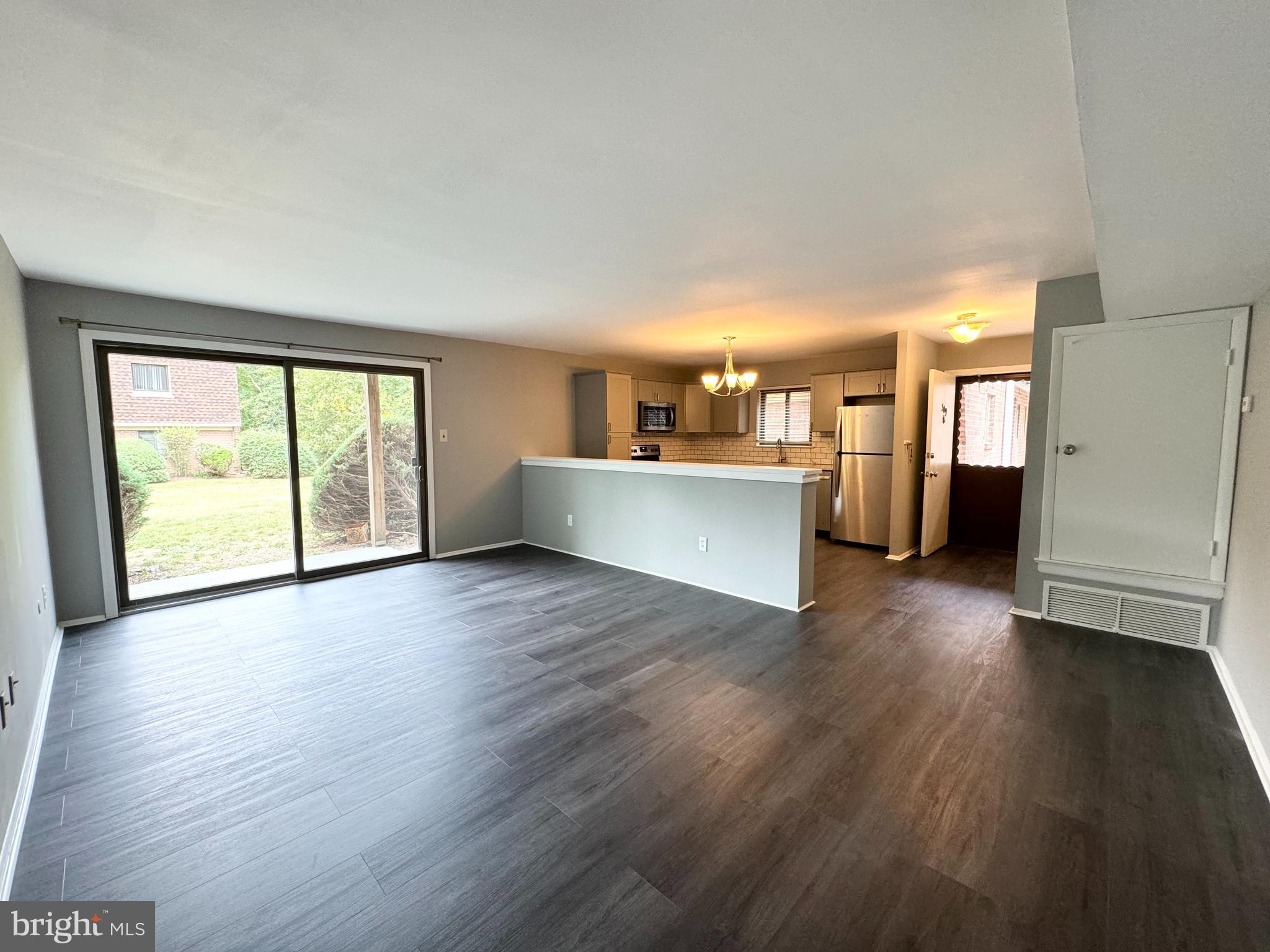 309 MEADOW WOODS LANE