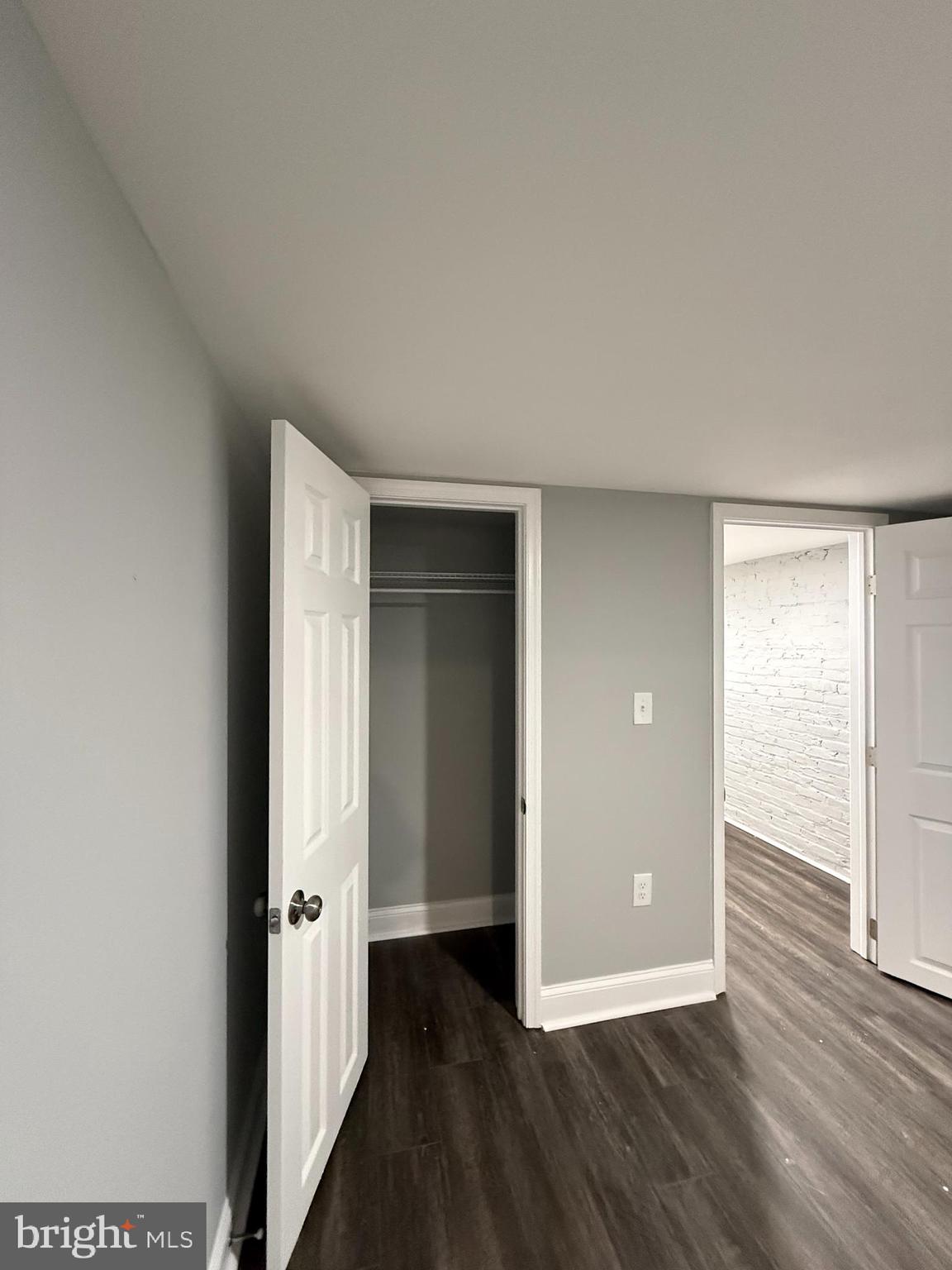 CLIFTON PARK - Residential Lease