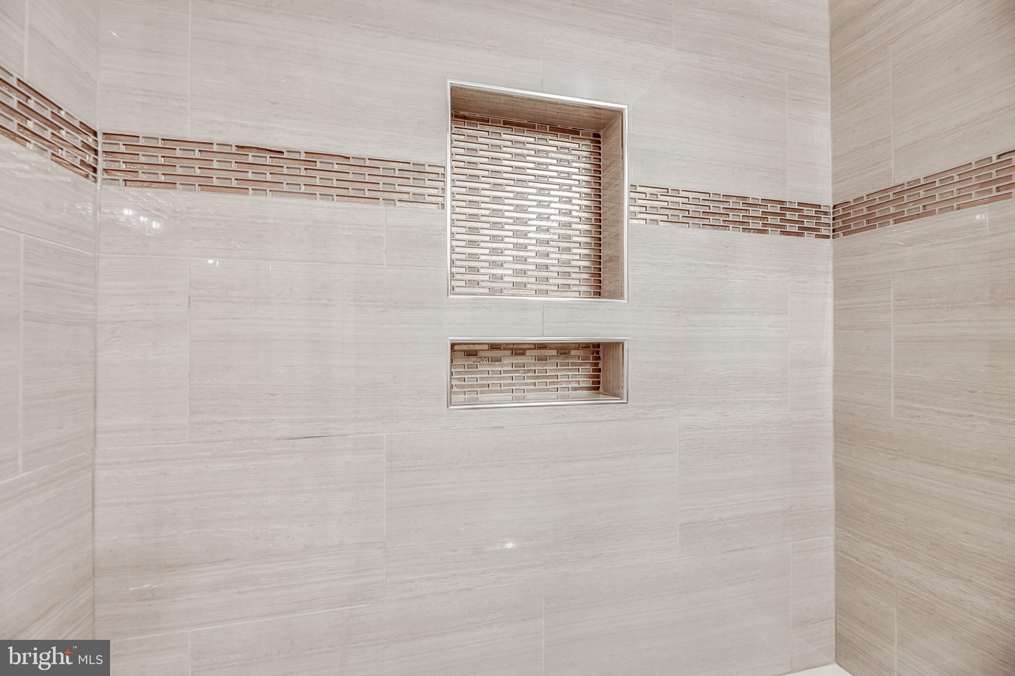 GLENARDEN - Residential