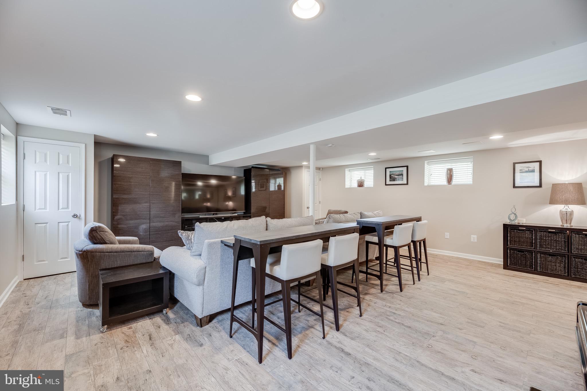 GLENARDEN - Residential